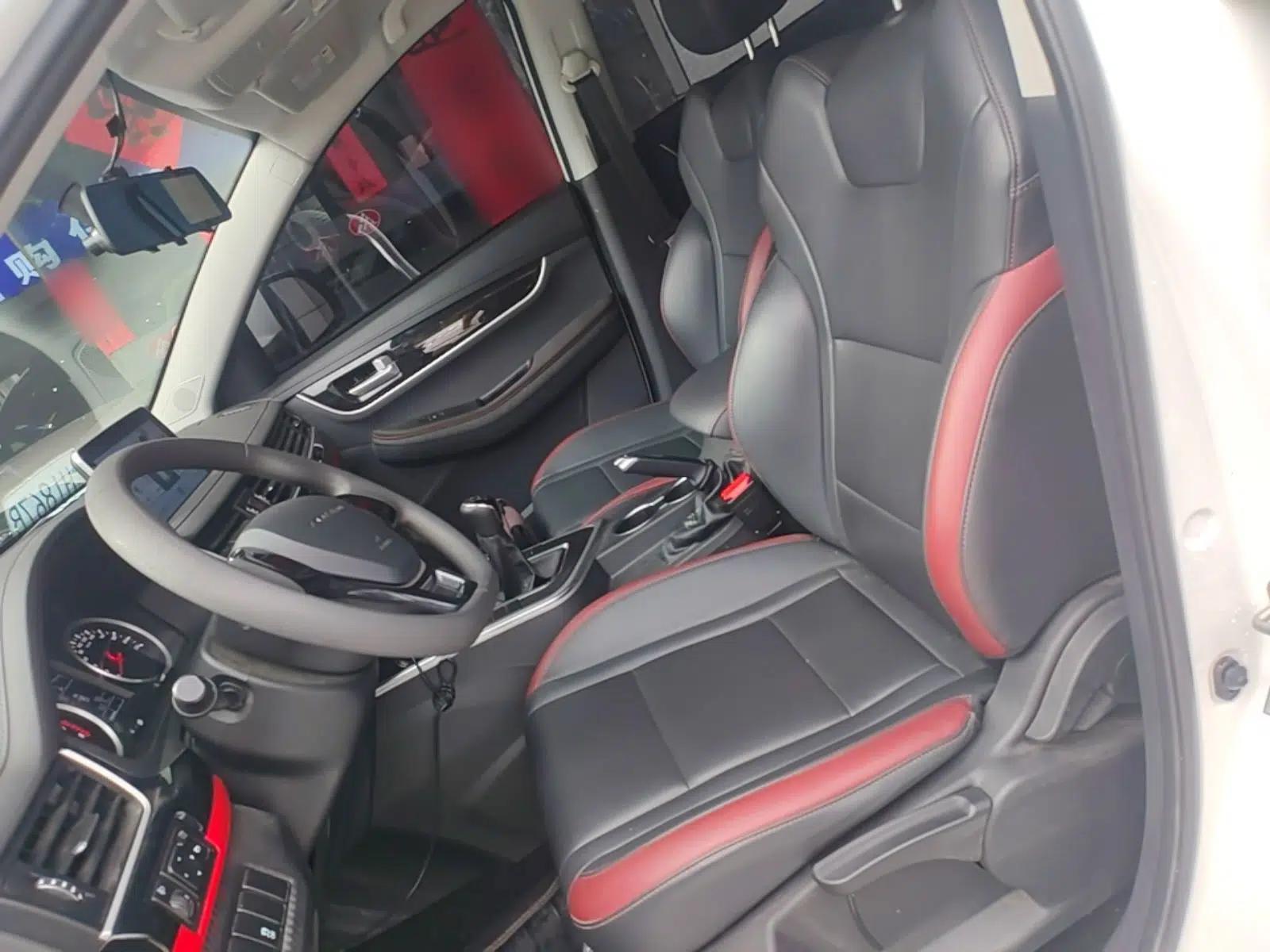FORTHING T5 2022 Grand Edition 1.6L Manual Dream-Chasing Five-Seat Model — миниатюра 18