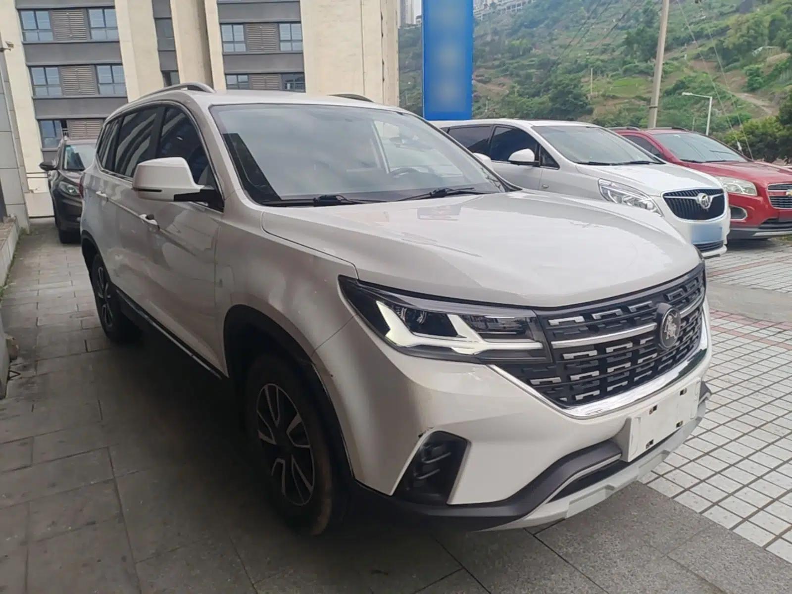FORTHING T5 2022 Grand Edition 1.6L Manual Dream-Chasing Five-Seat Model — миниатюра 3