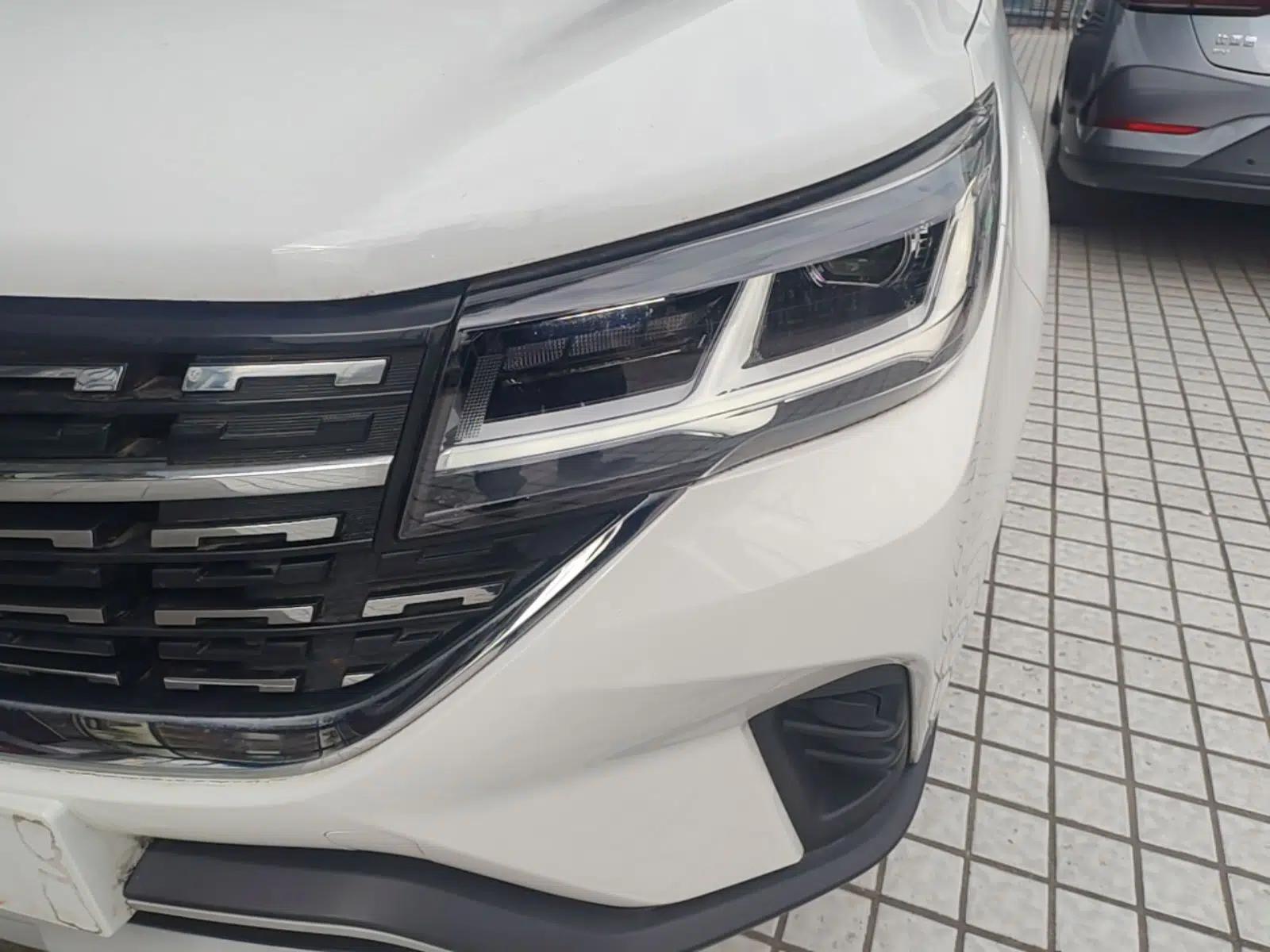 FORTHING T5 2022 Grand Edition 1.6L Manual Dream-Chasing Five-Seat Model — миниатюра 9