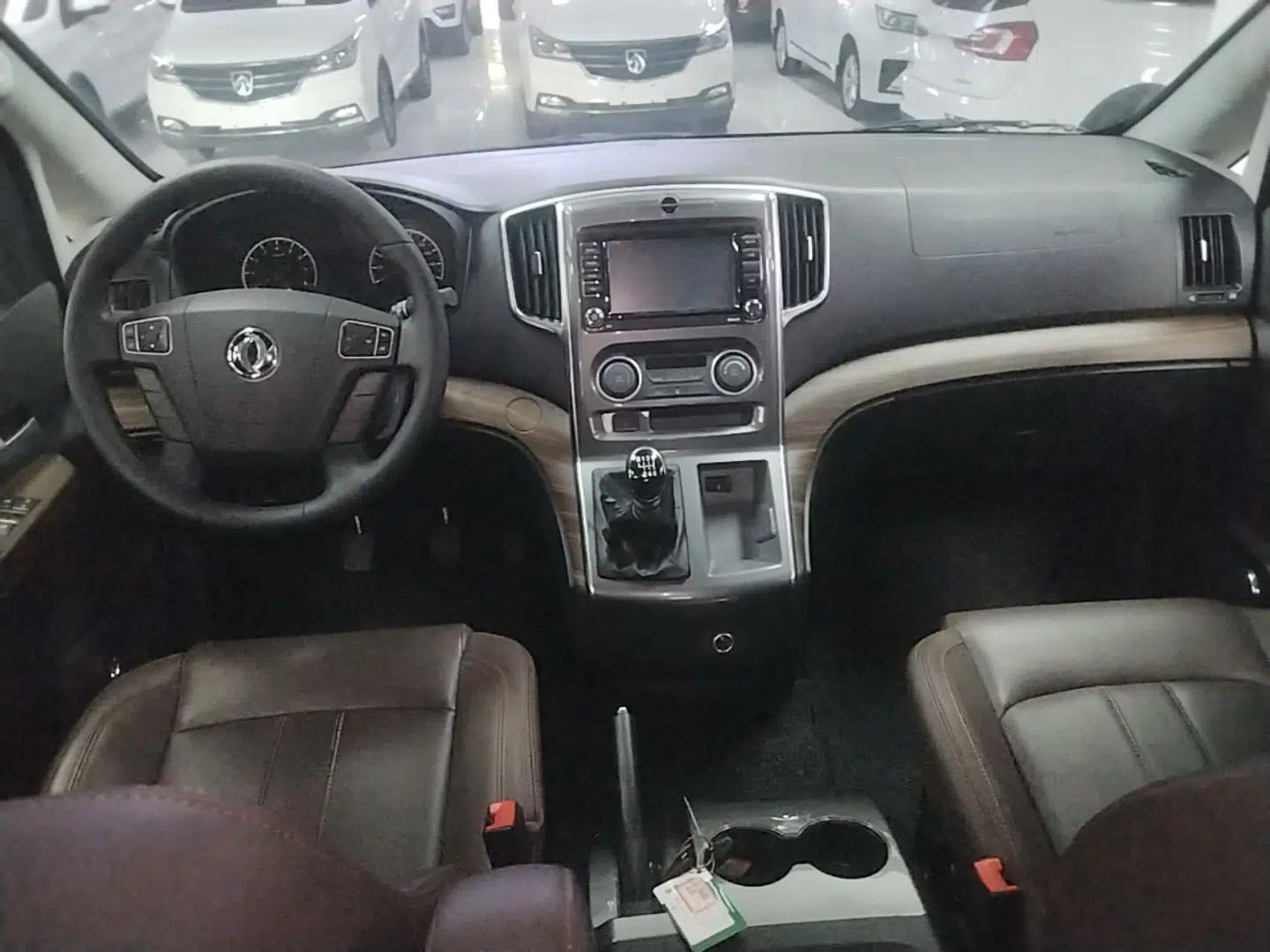 FORTHING Lingzhi PLUS 2021 2.0L Manual Luxury 7-Seater — миниатюра 13