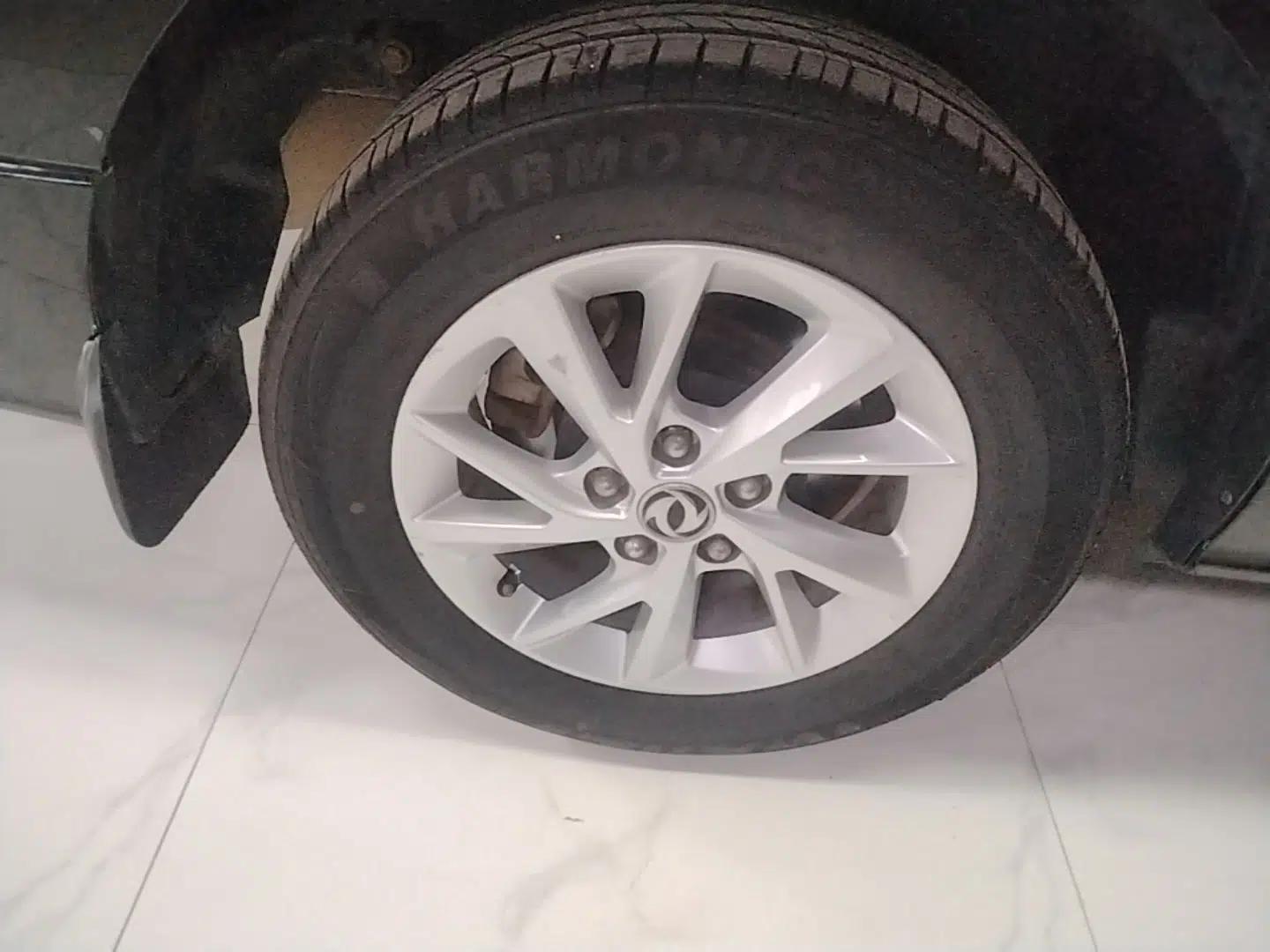 FORTHING Lingzhi PLUS 2021 2.0L Manual Luxury 7-Seater — миниатюра 10