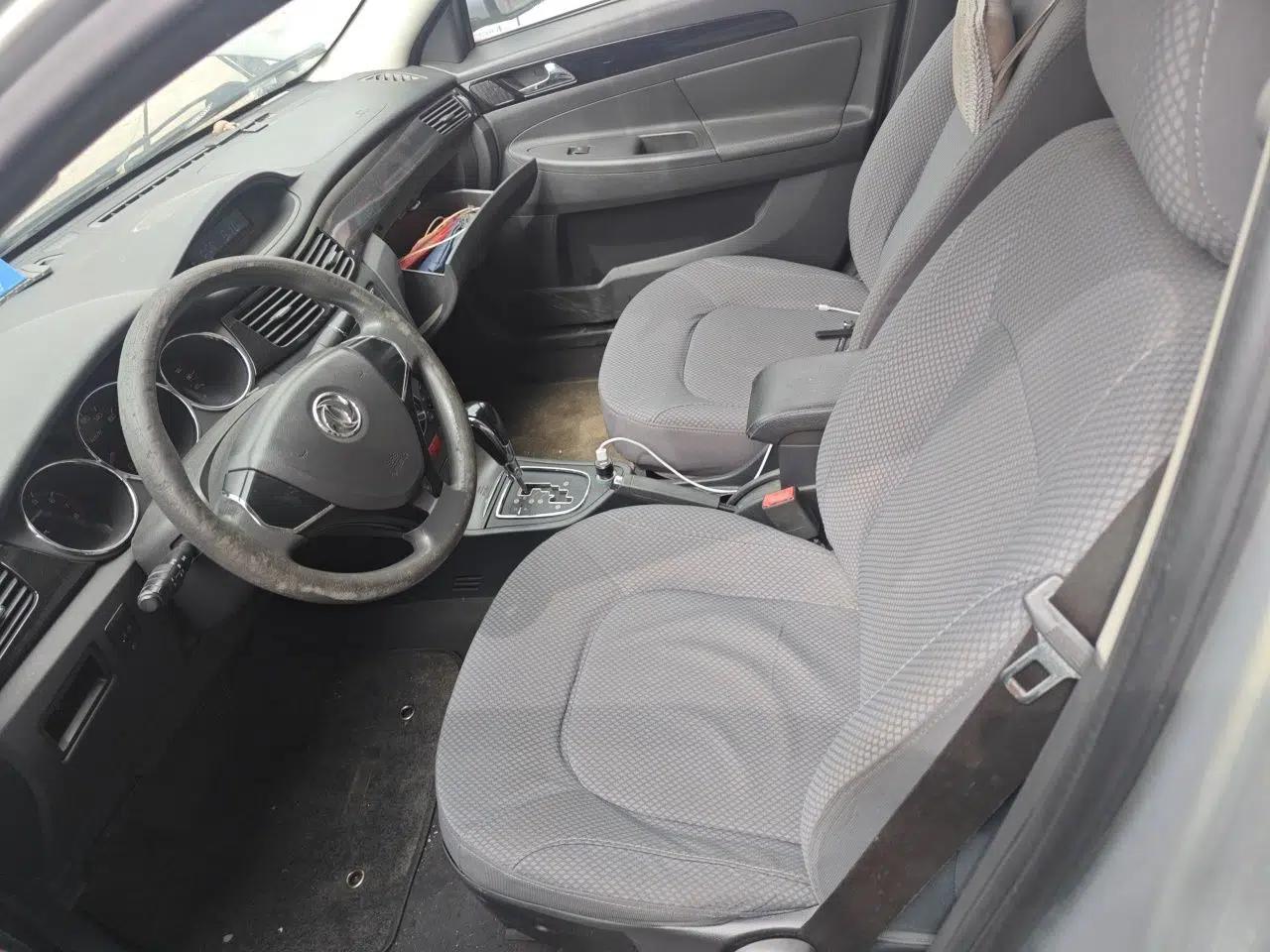 Dongfeng Aeolus S30 2013 1.5L Automatic Zunya Model — миниатюра 16