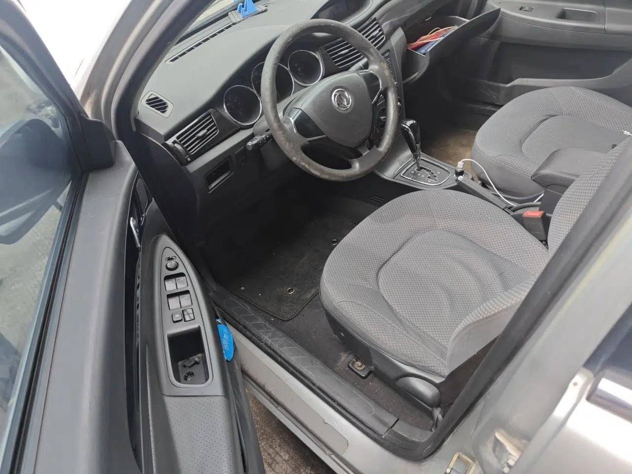 Dongfeng Aeolus S30 2013 1.5L Automatic Zunya Model — миниатюра 17