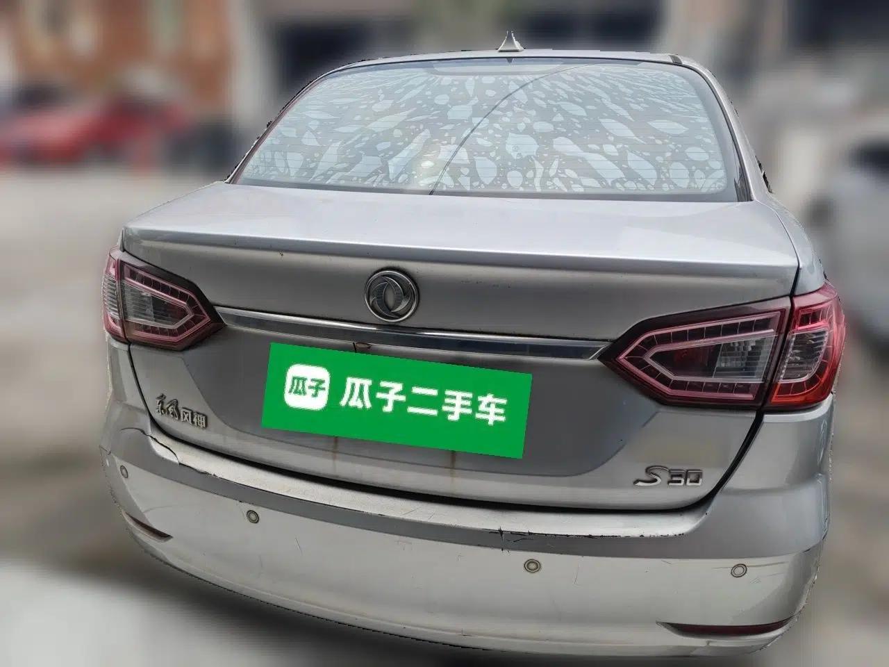 Dongfeng Aeolus S30 2013 1.5L Automatic Zunya Model — миниатюра 5