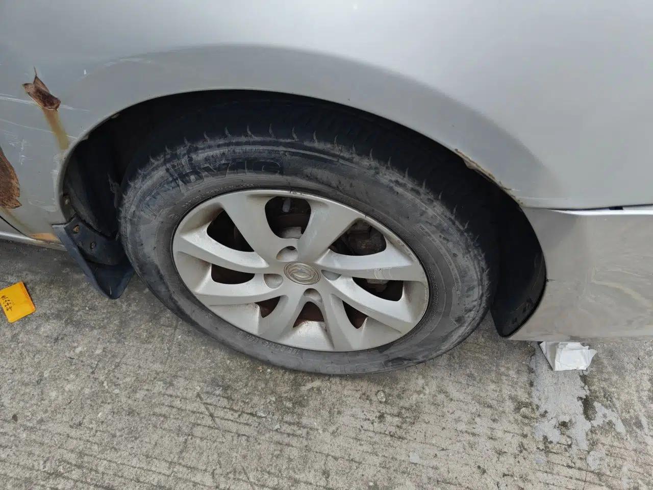 Dongfeng Aeolus S30 2013 1.5L Automatic Zunya Model — миниатюра 8
