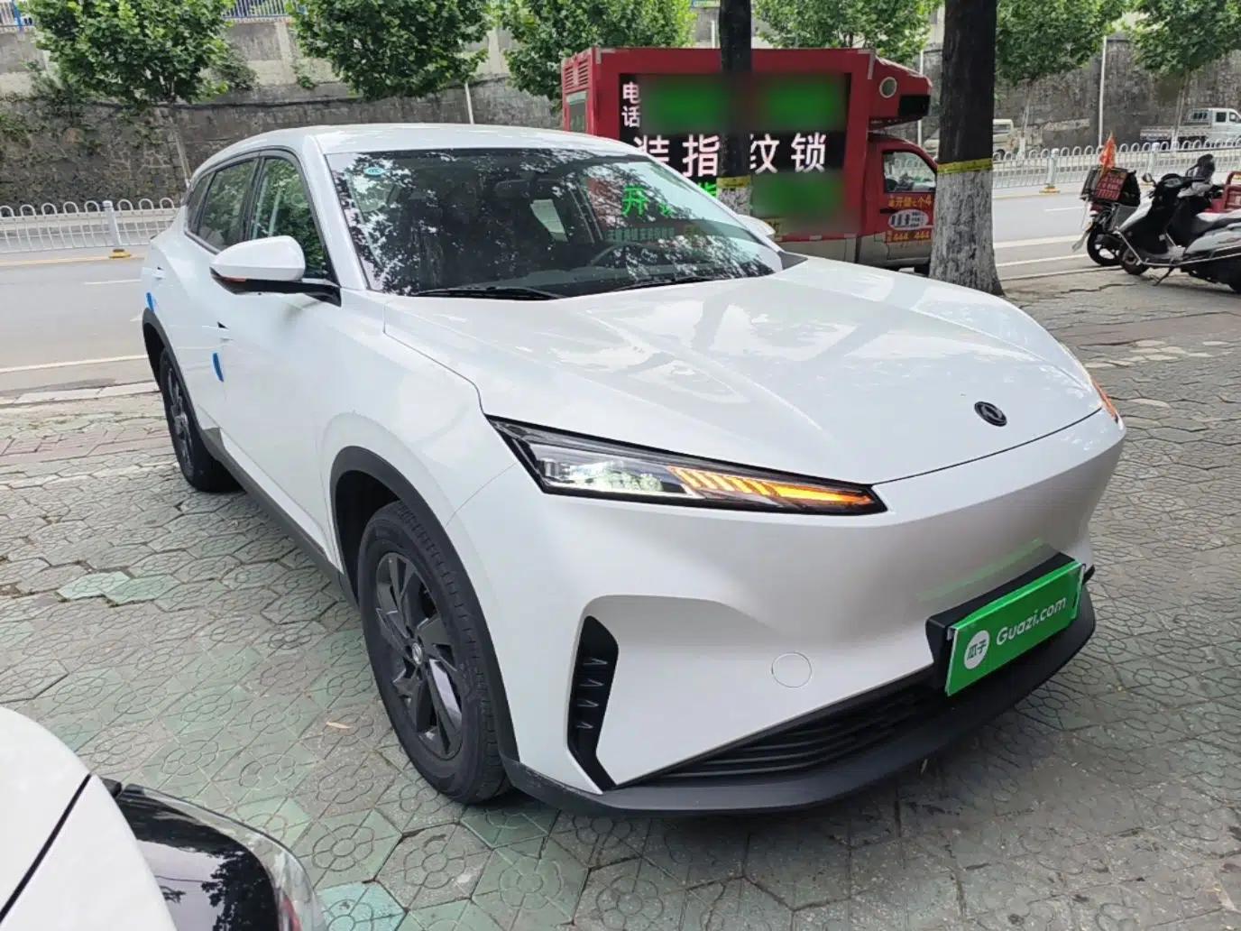 Dongfeng Aeolus SKY EV01 2025 530 km AIR Elite Edition — миниатюра 3