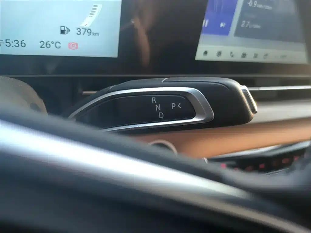 Maxus G50 Plug-in Hybrid 2025 Navigator Edition — миниатюра 14