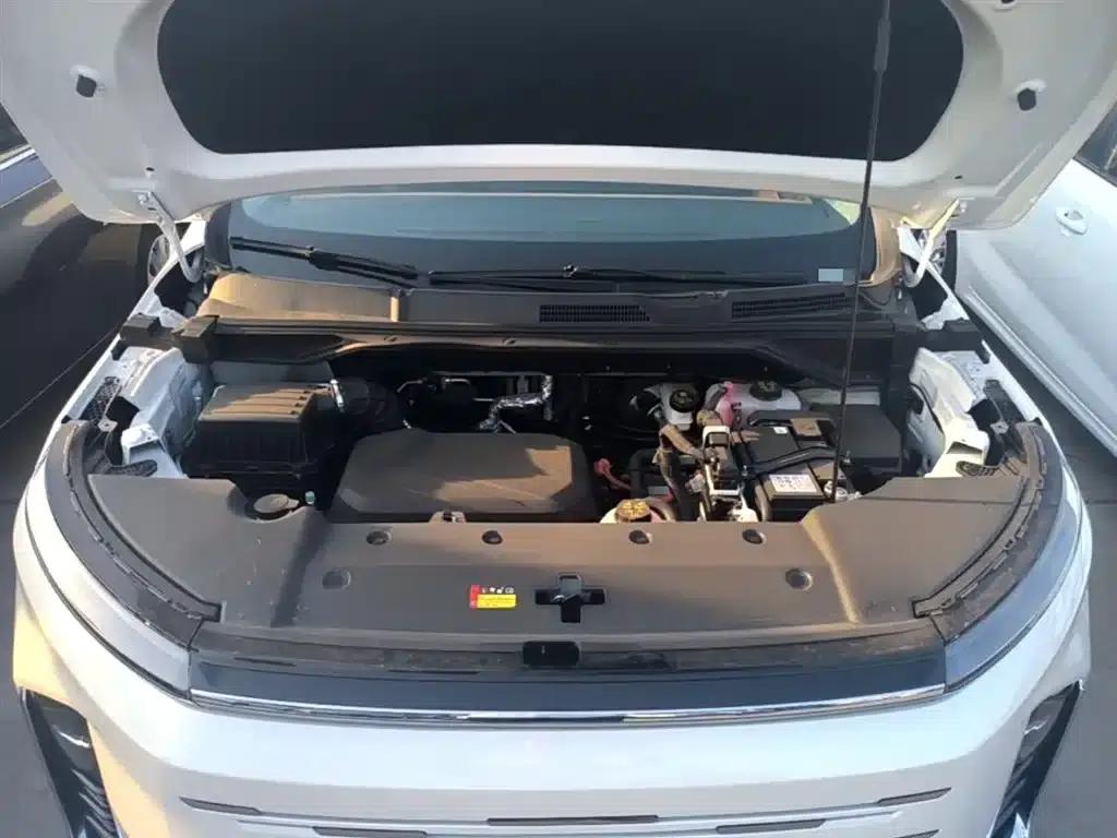 Maxus G50 Plug-in Hybrid 2025 Navigator Edition — миниатюра 20