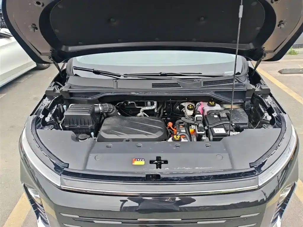 Maxus G50 Plug-in Hybrid 2025 Navigator Edition — миниатюра 20