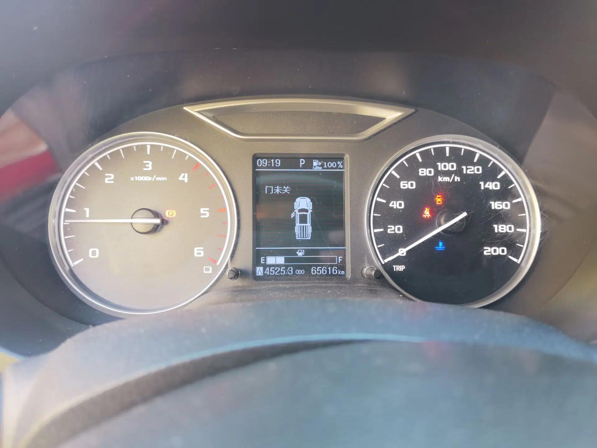 Dongfeng Ruichi 6 2021 2.3T Automatic 4x4 Diesel Luxury Long-Box M9T — миниатюра 12