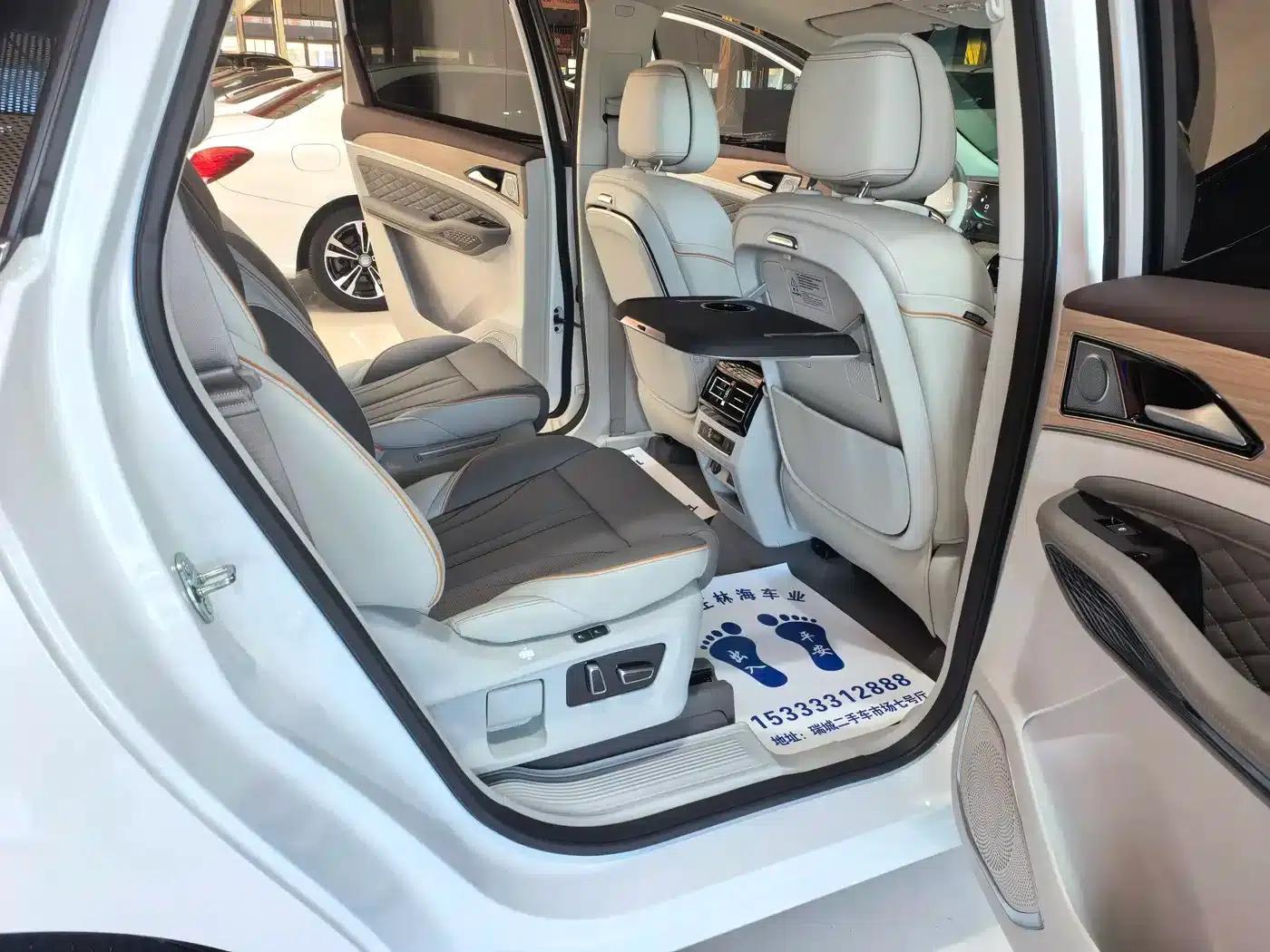 Fengxing Yacht 2024 1.5T DCT Ocean View Edition — миниатюра 17