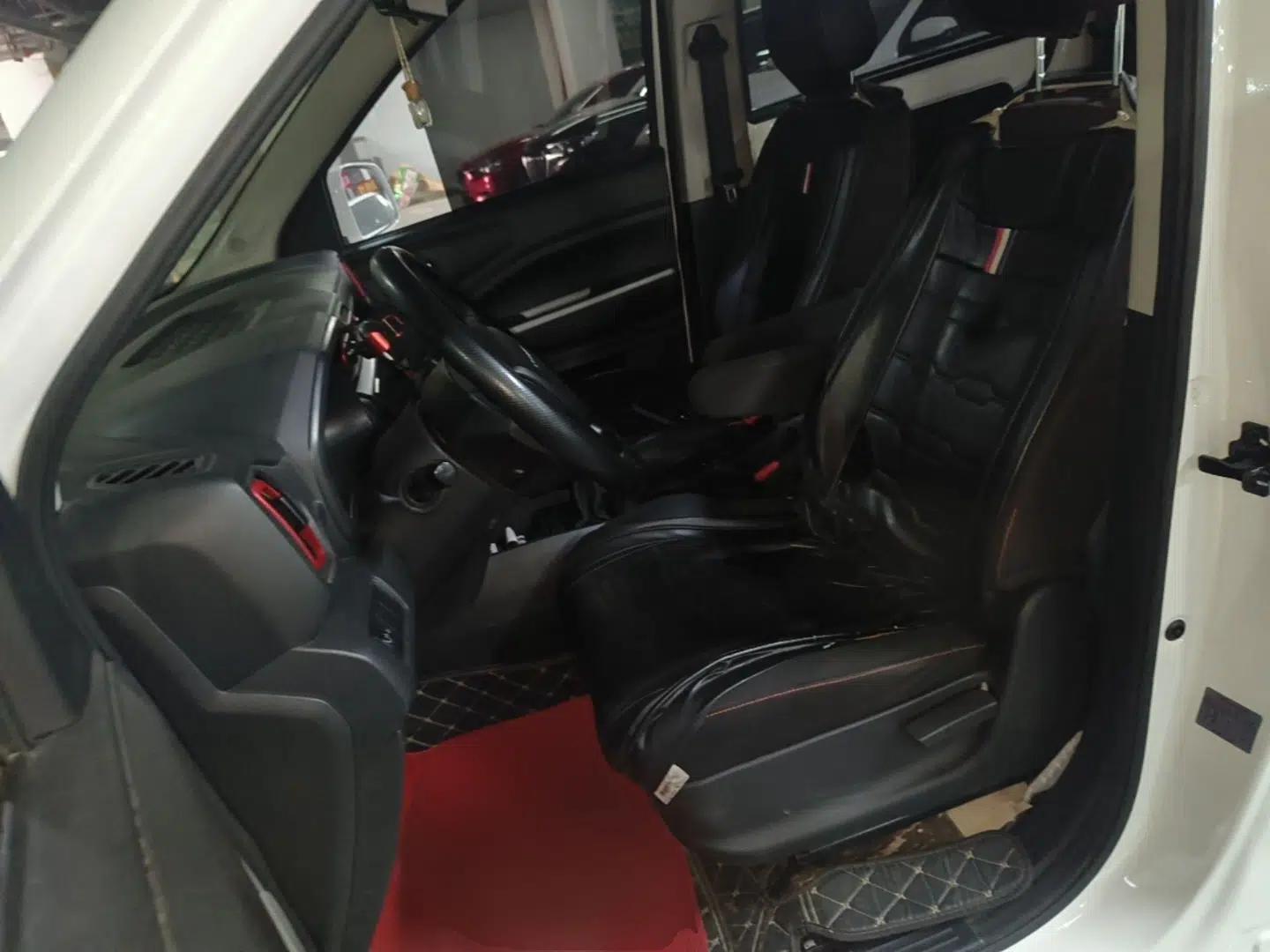 Dongfeng Fengon 380 2022 1.5L Comfort-Class Passenger Vehicle (Steel Spring) with 7 Seats — миниатюра 17