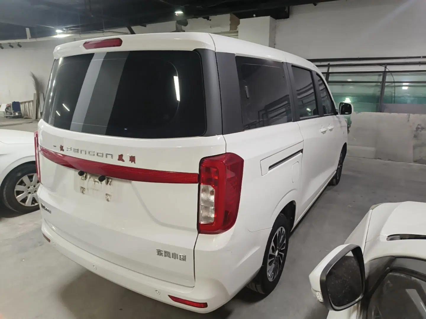 Dongfeng Fengon 380 2022 1.5L Comfort-Class Passenger Vehicle (Steel Spring) with 7 Seats — миниатюра 4