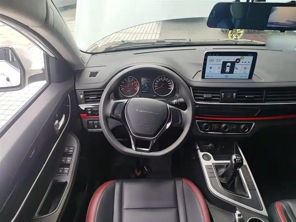 Fengxing T5 2022 Grand Edition 1.6L Manual Dream Edition (5-seater) — миниатюра 11