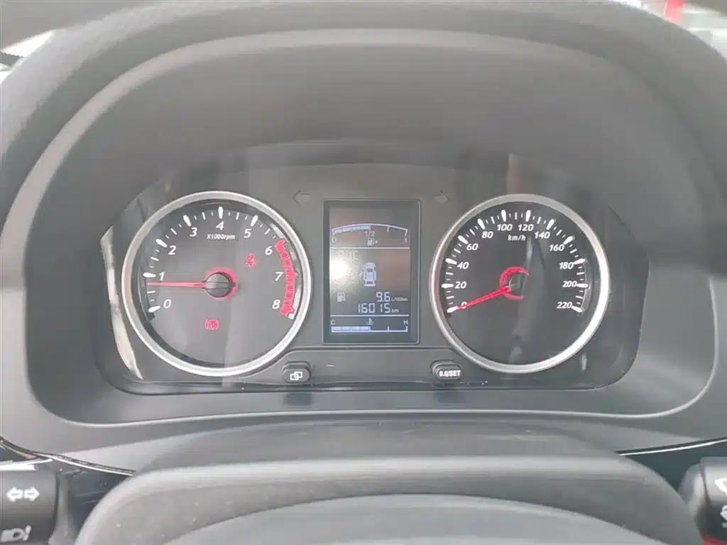 Fengxing T5 2022 Grand Edition 1.6L Manual Dream Edition (5-seater) — миниатюра 12