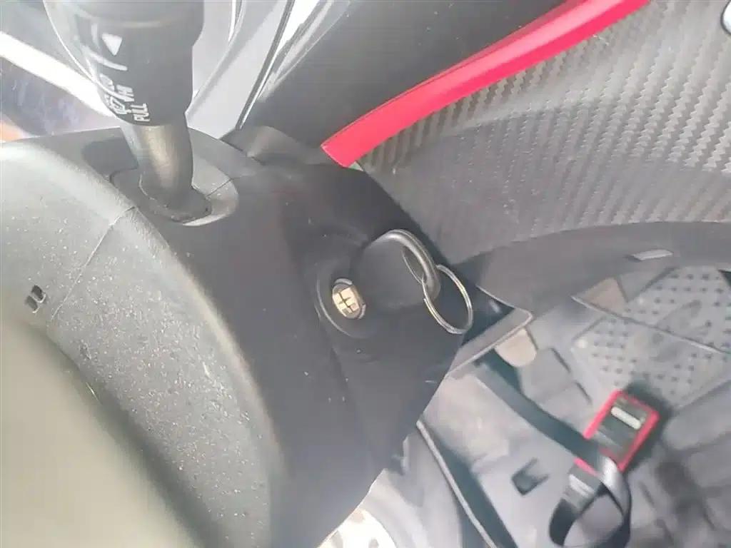 Fengxing T5 2022 Grand Edition 1.6L Manual Dream Edition (5-seater) — миниатюра 9