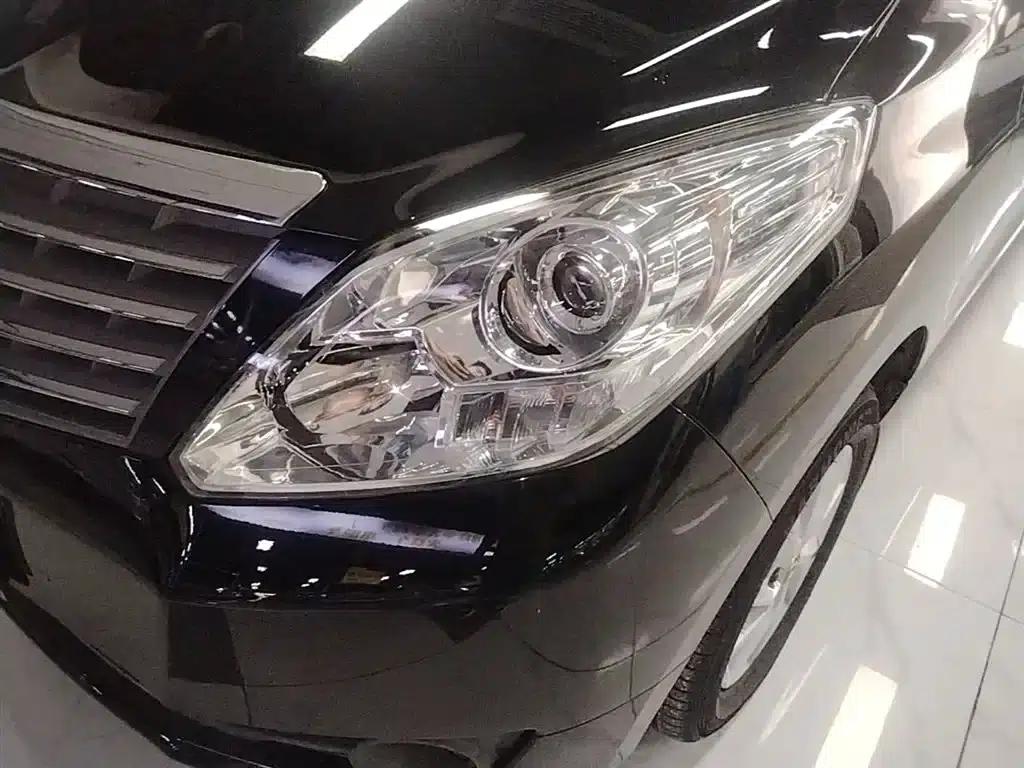 Lingzhi PLUS 2021 2.0L Manual Deluxe 7-Seater — миниатюра 24
