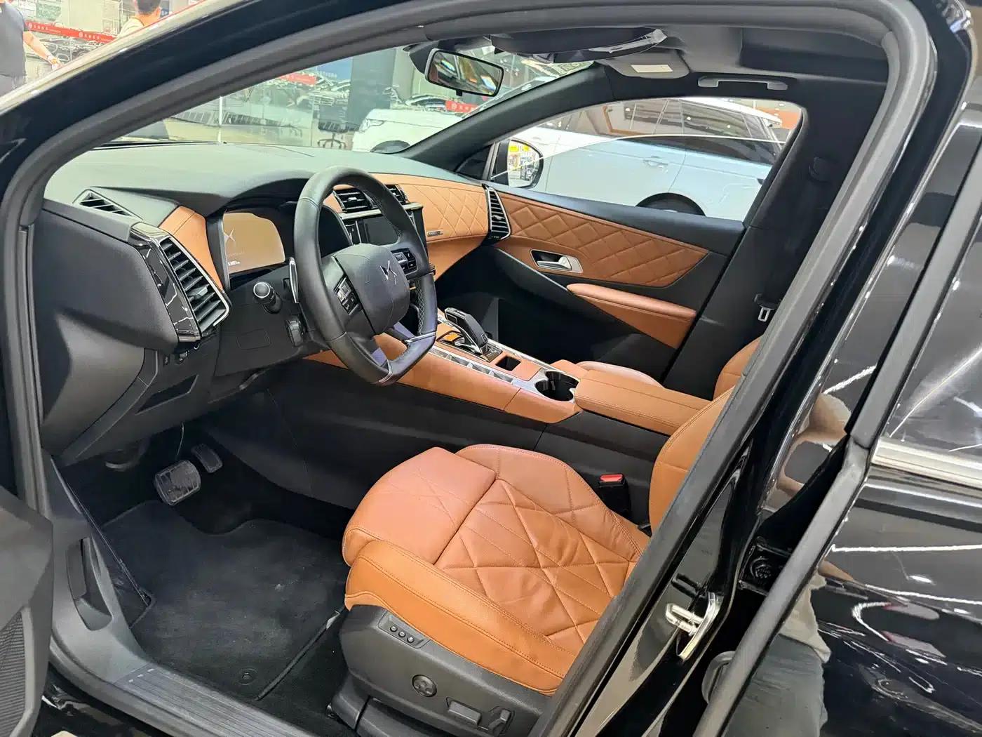 DS 7 2018 45THP Rivoli Pioneer Edition — миниатюра 5