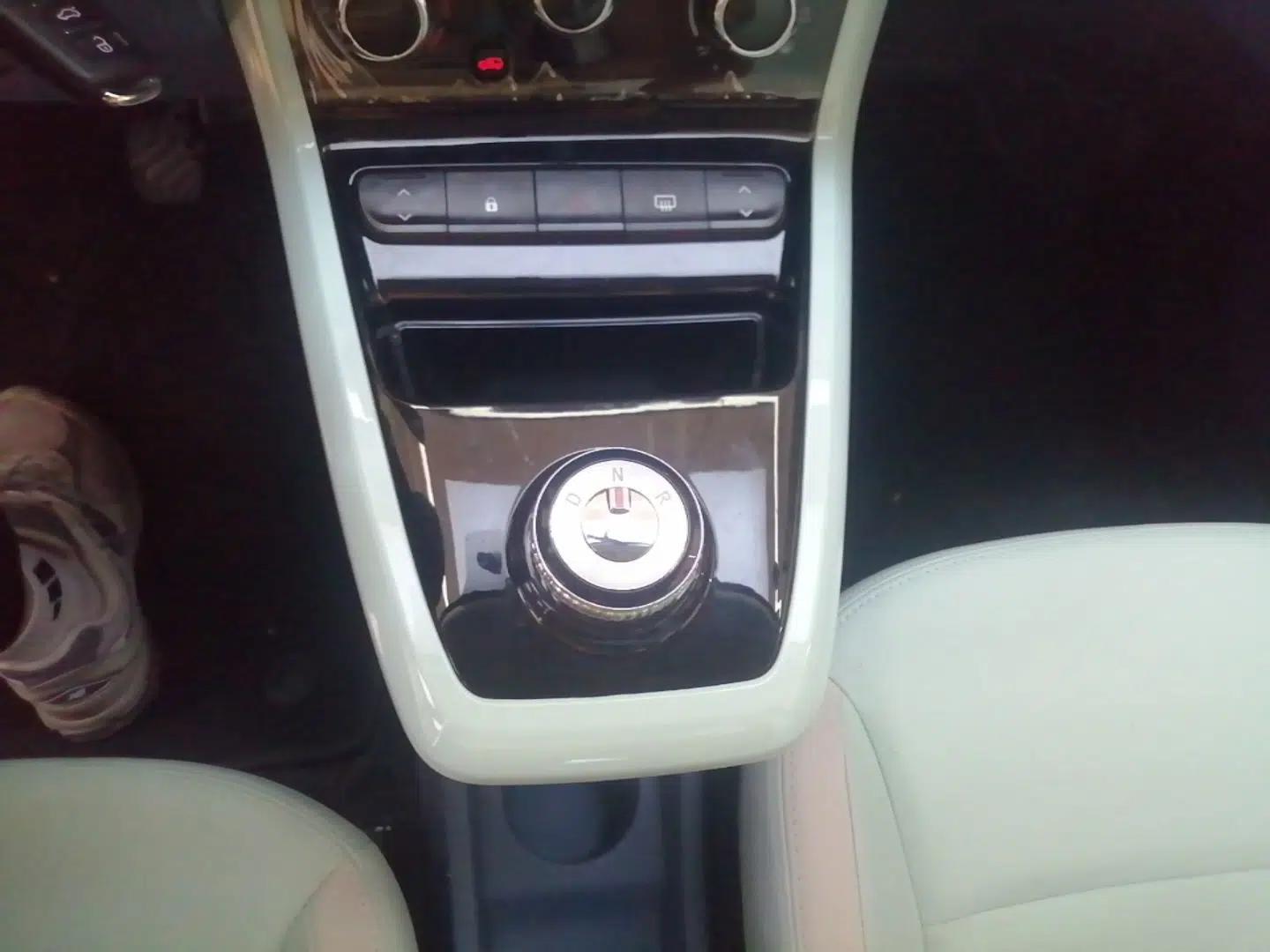 Dongfeng NAMMI BOX 2022 Chasing Wind Edition 331KM Advanced Model — миниатюра 17