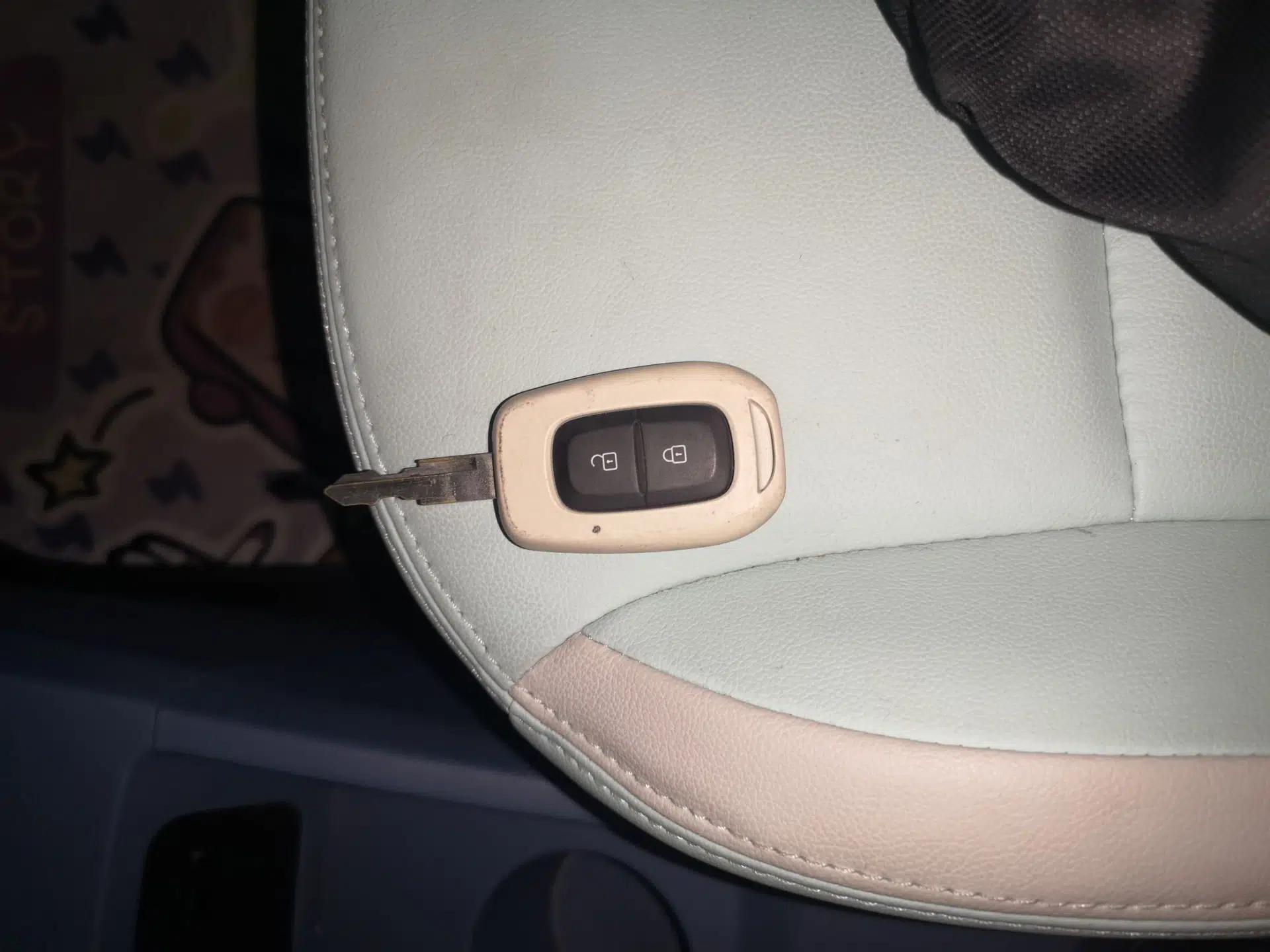 Dongfeng NAMMI BOX 2022 Chasing Wind Edition 351 km Advanced Model — миниатюра 22
