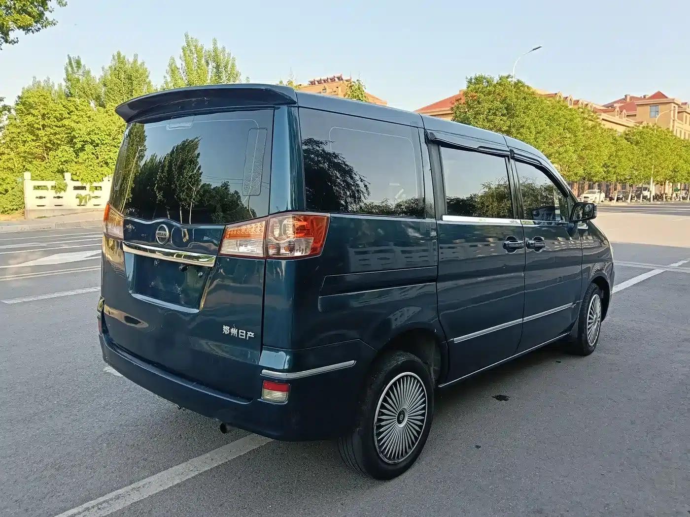 Shuai Ke 2011 1.6L Manual Deluxe 7-Seater — миниатюра 5