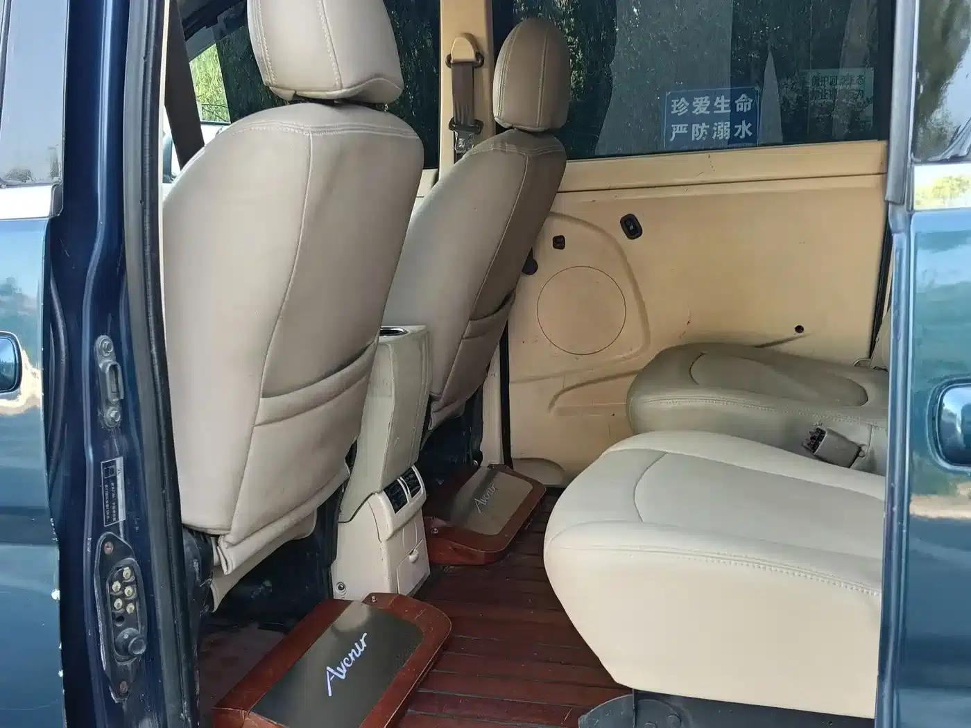 Shuai Ke 2011 1.6L Manual Deluxe 7-Seater — миниатюра 9