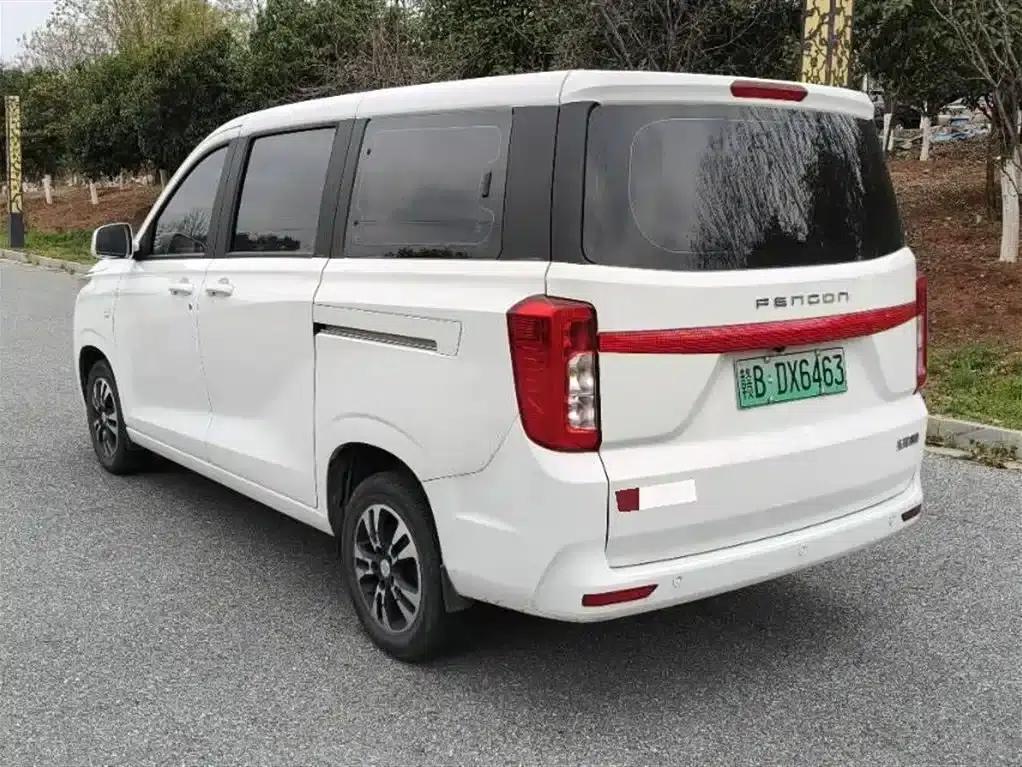 Fengguang E380 2023 Standard Edition - Comfort 5-seater — миниатюра 4