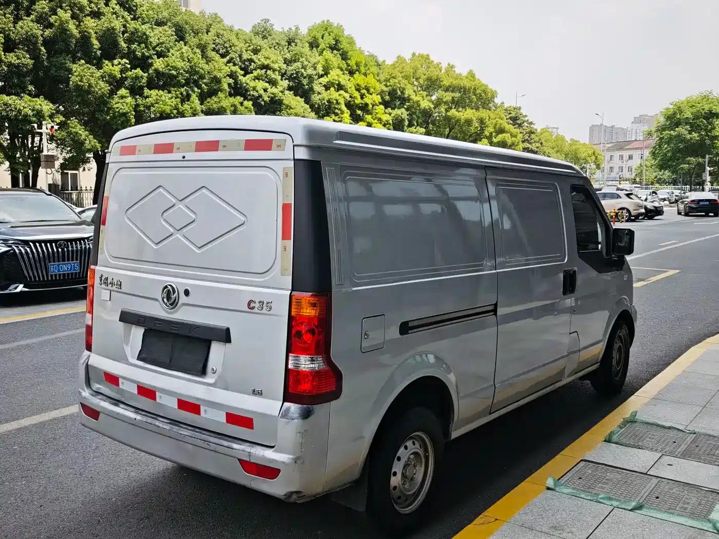 Dongfeng Xiaokang C35 2019 Model 1.5L Basic II Sedan (National VI Emission Standard) DK15 — миниатюра 9