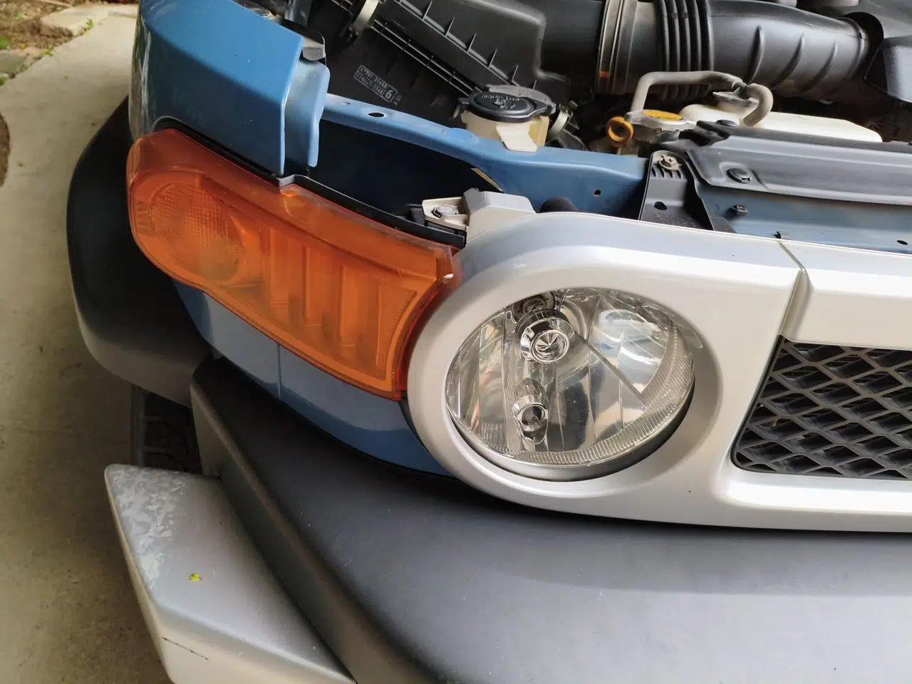 Toyota FJ Cruiser 2011 4.0L — миниатюра 7