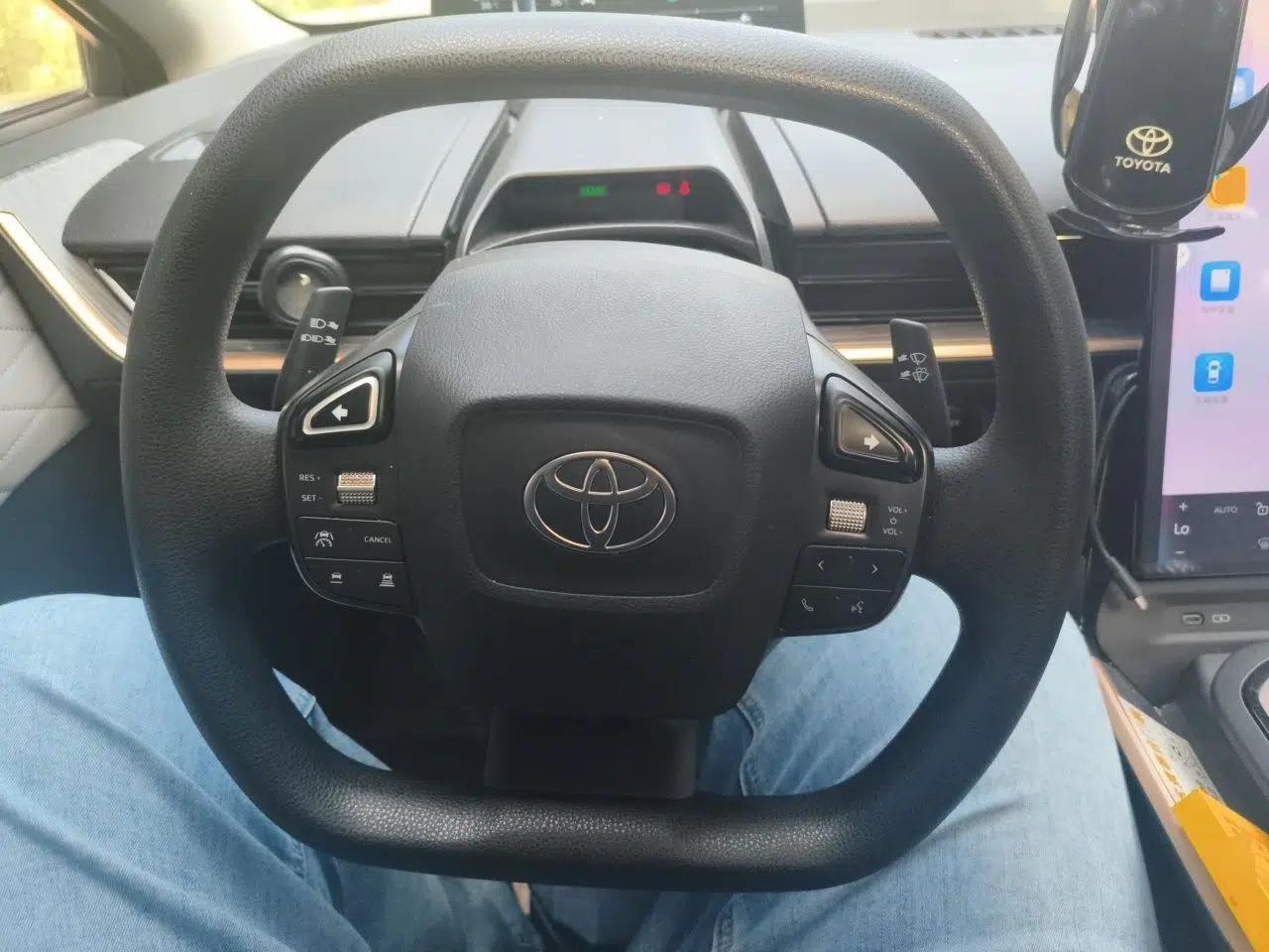 Toyota bZ3 2024 517 km Elite PRO — миниатюра 11