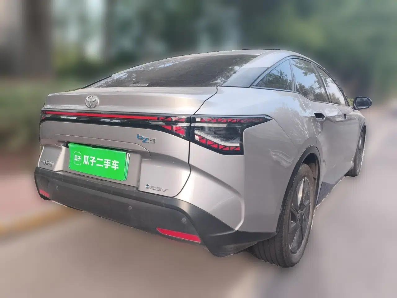 Toyota bZ3 2024 517 km Elite PRO — миниатюра 6