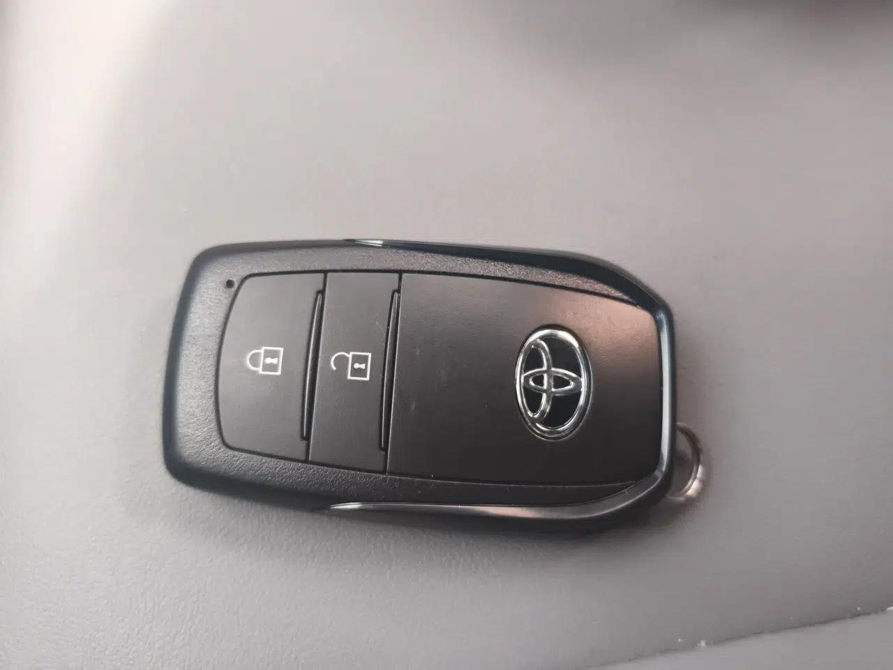 Toyota bZ3 2024 517 km Elite PRO — миниатюра 9