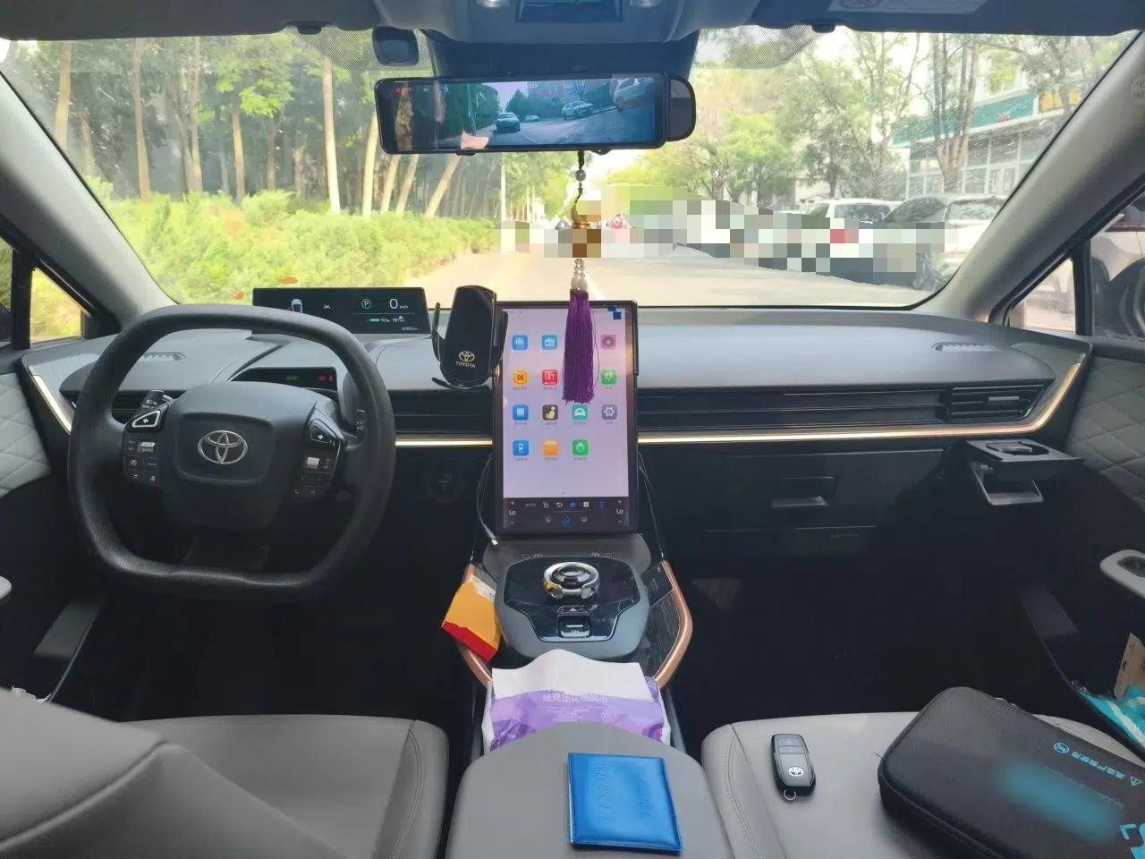 Toyota bZ3 2024 517 km Elite PRO — миниатюра 10