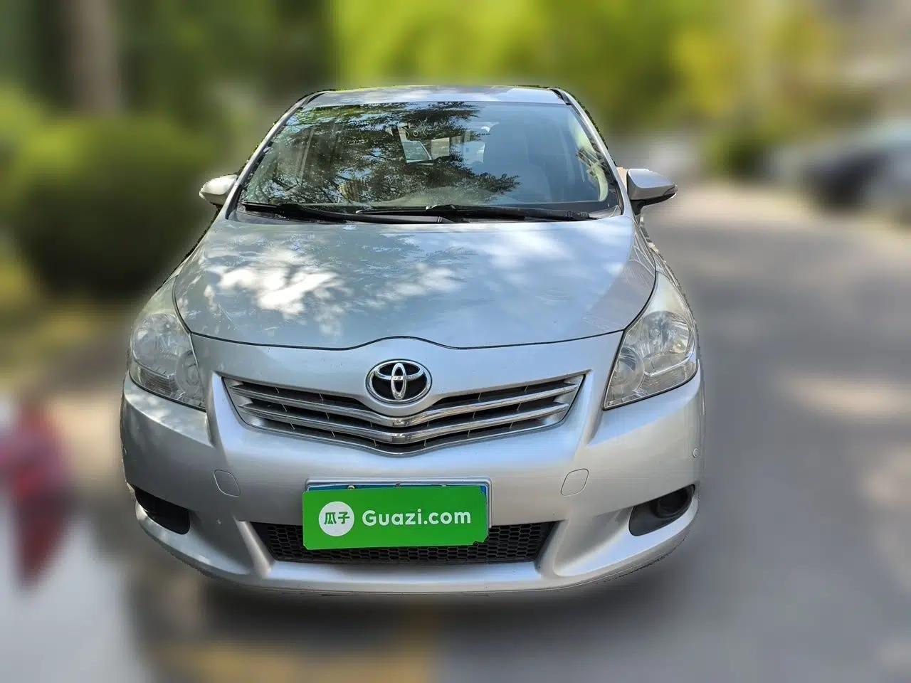 Toyota Verso 2014 Starlight 180E CVT Elite Edition — миниатюра 2