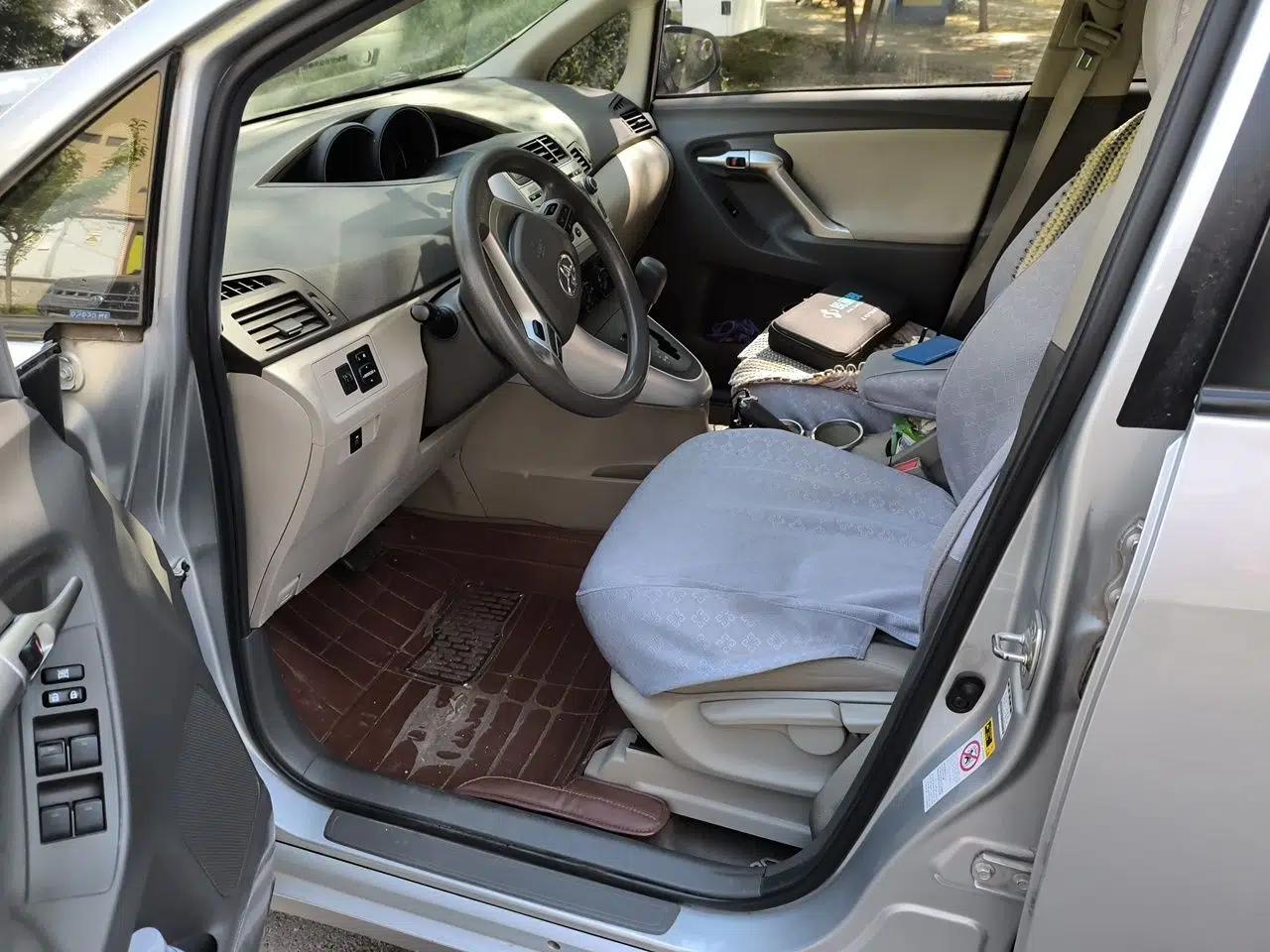 Toyota Verso 2014 Starlight 180E CVT Elite Edition — миниатюра 16
