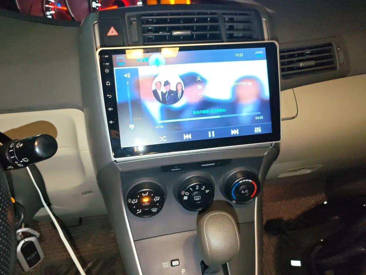 Toyota Verso 2014 Starlight 180E CVT Elite Multi-Function Edition — миниатюра 14