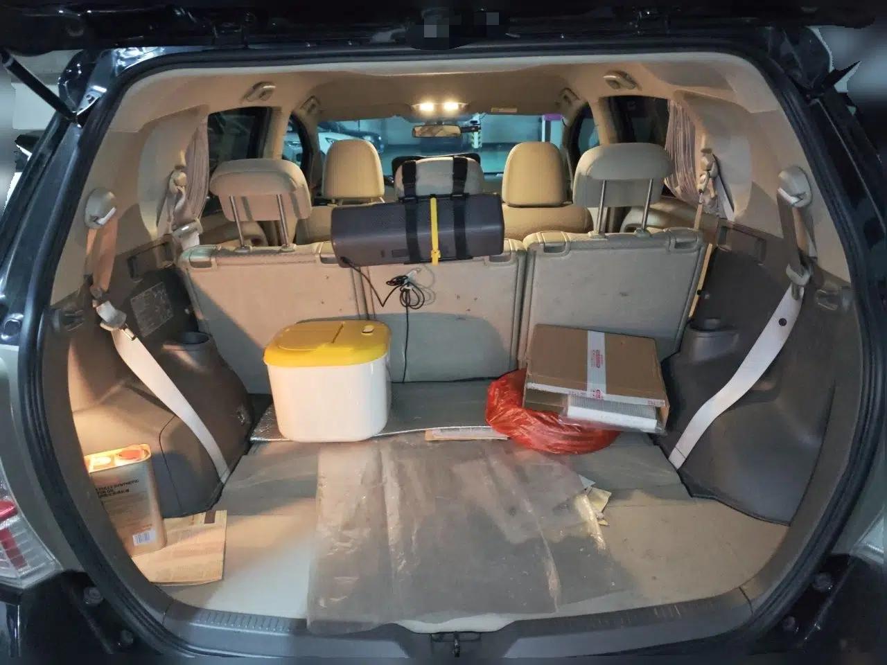 Toyota Verso 2014 Starlight 180E CVT Elite Multi-Function Edition — миниатюра 20