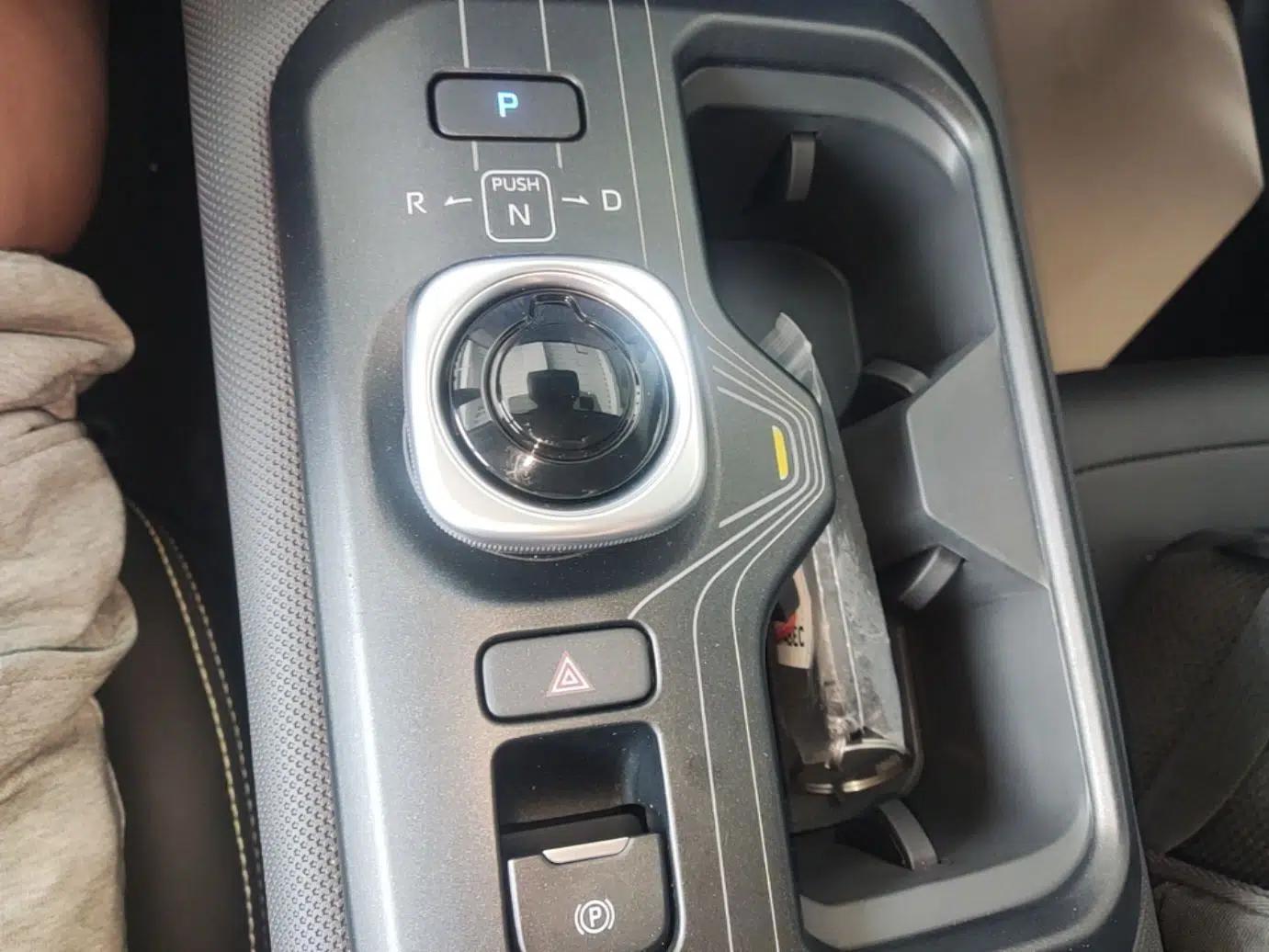 Toyota bZ5 2025 Model 630 MAX Smart Driving Edition — миниатюра 17