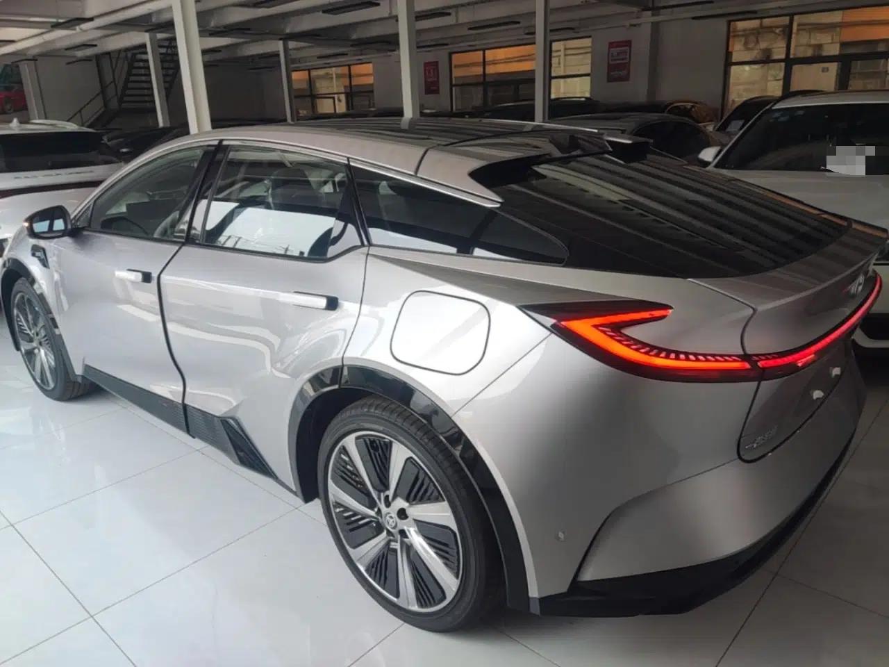 Toyota bZ5 2025 Model 630 MAX Smart Driving Edition — миниатюра 4