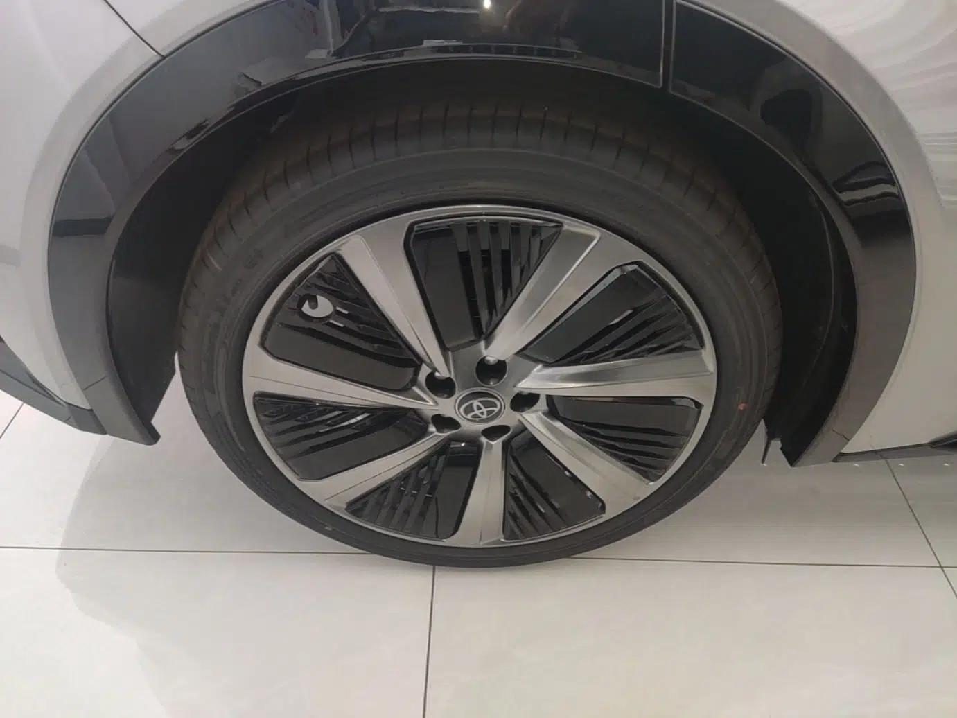 Toyota bZ5 2025 Model 630 MAX Smart Driving Edition — миниатюра 10