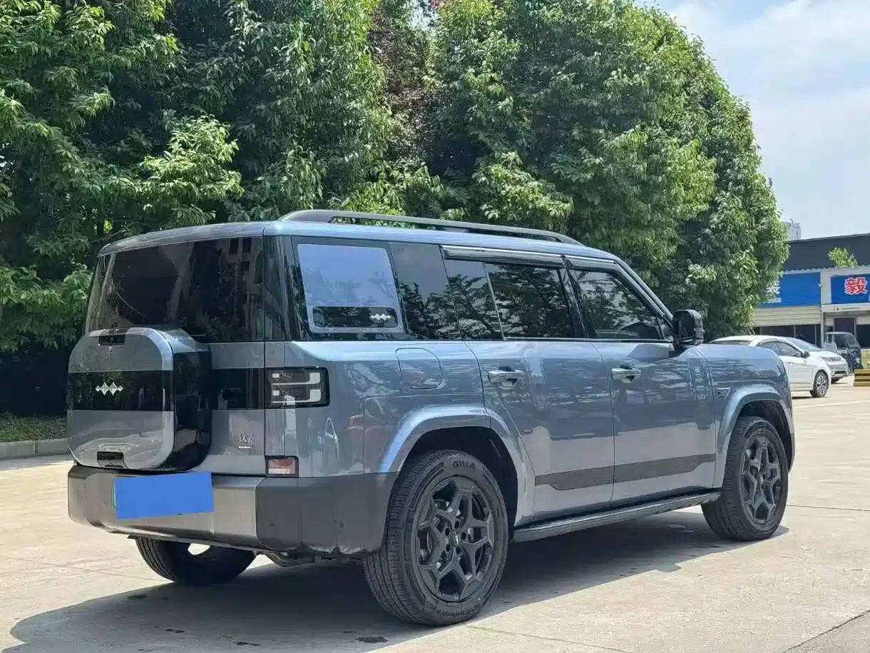Titanium 7 2025 Model 190KM 4WD Ultra Edition — миниатюра 9