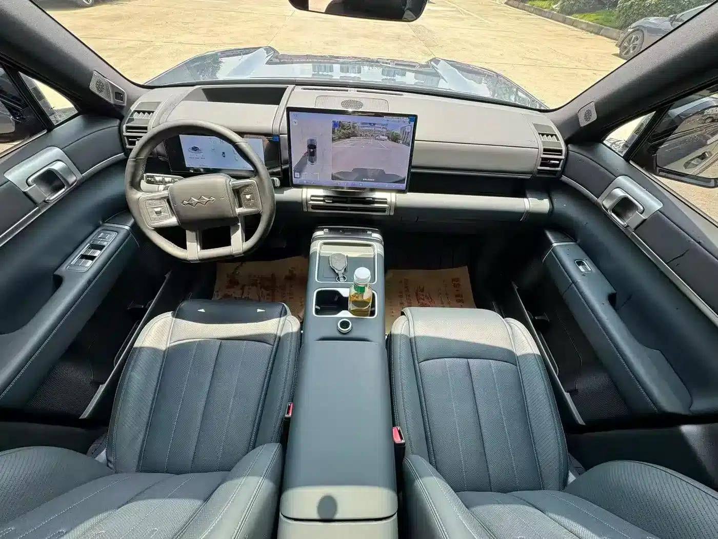 Titanium 7 2025 Model 190KM 4WD Ultra Edition — миниатюра 10