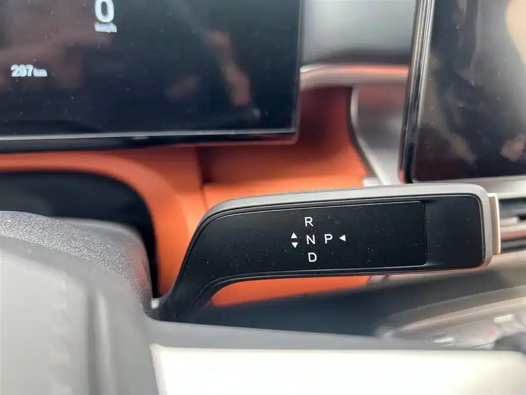 Titanium 7 2025 Model 190KM 4WD Ultra Edition — миниатюра 14