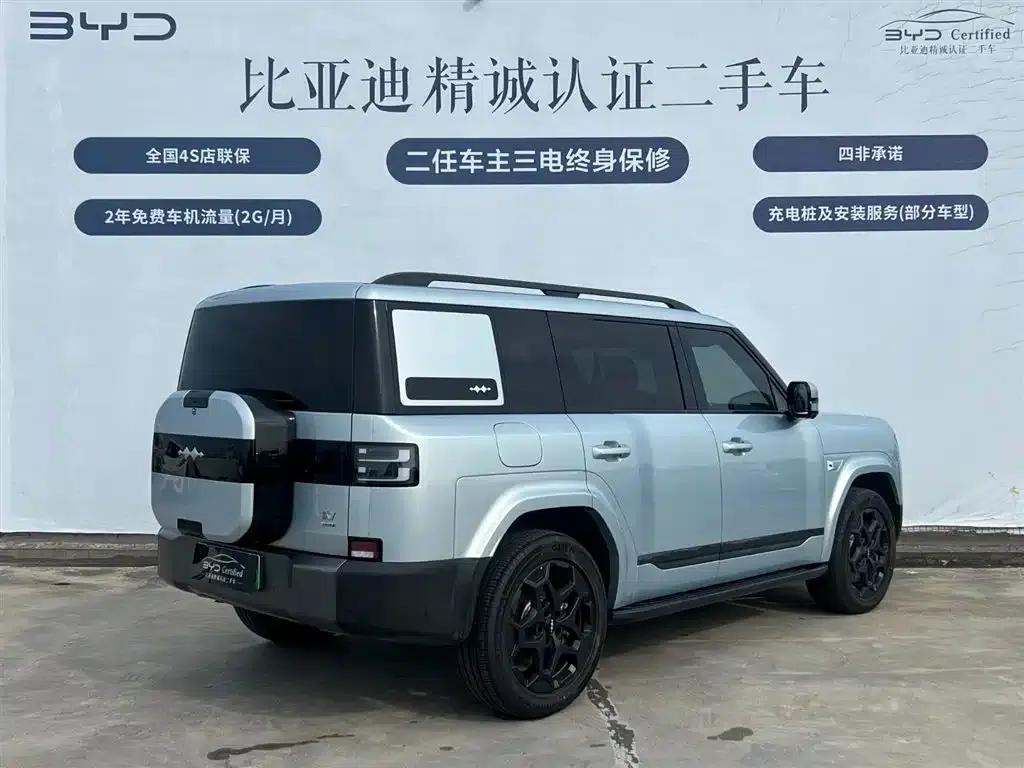 Titanium 7 2025 Model 190KM 4WD Ultra Edition — миниатюра 4