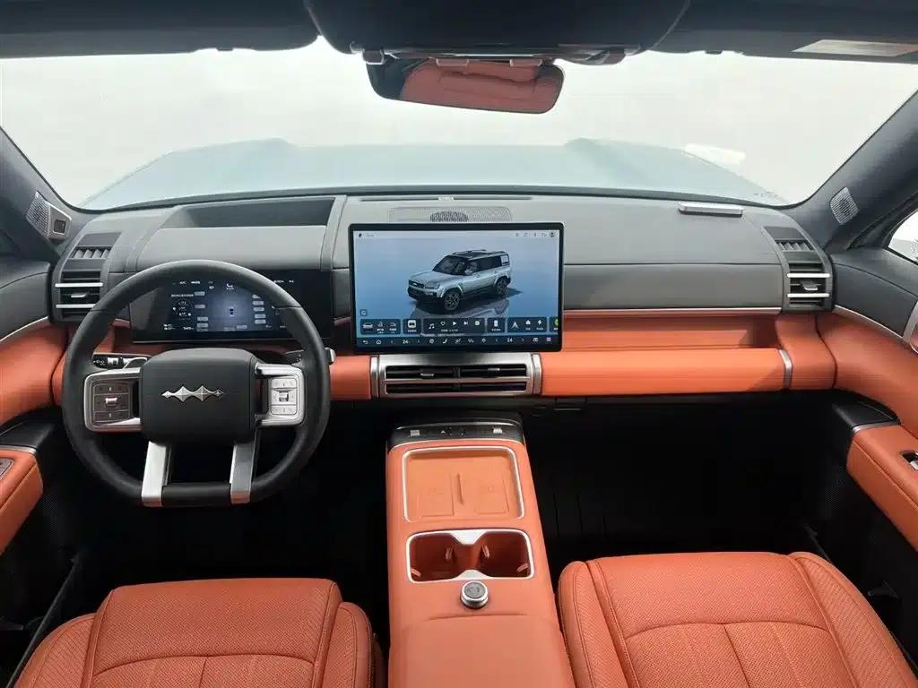 Titanium 7 2025 Model 190KM 4WD Ultra Edition — миниатюра 6