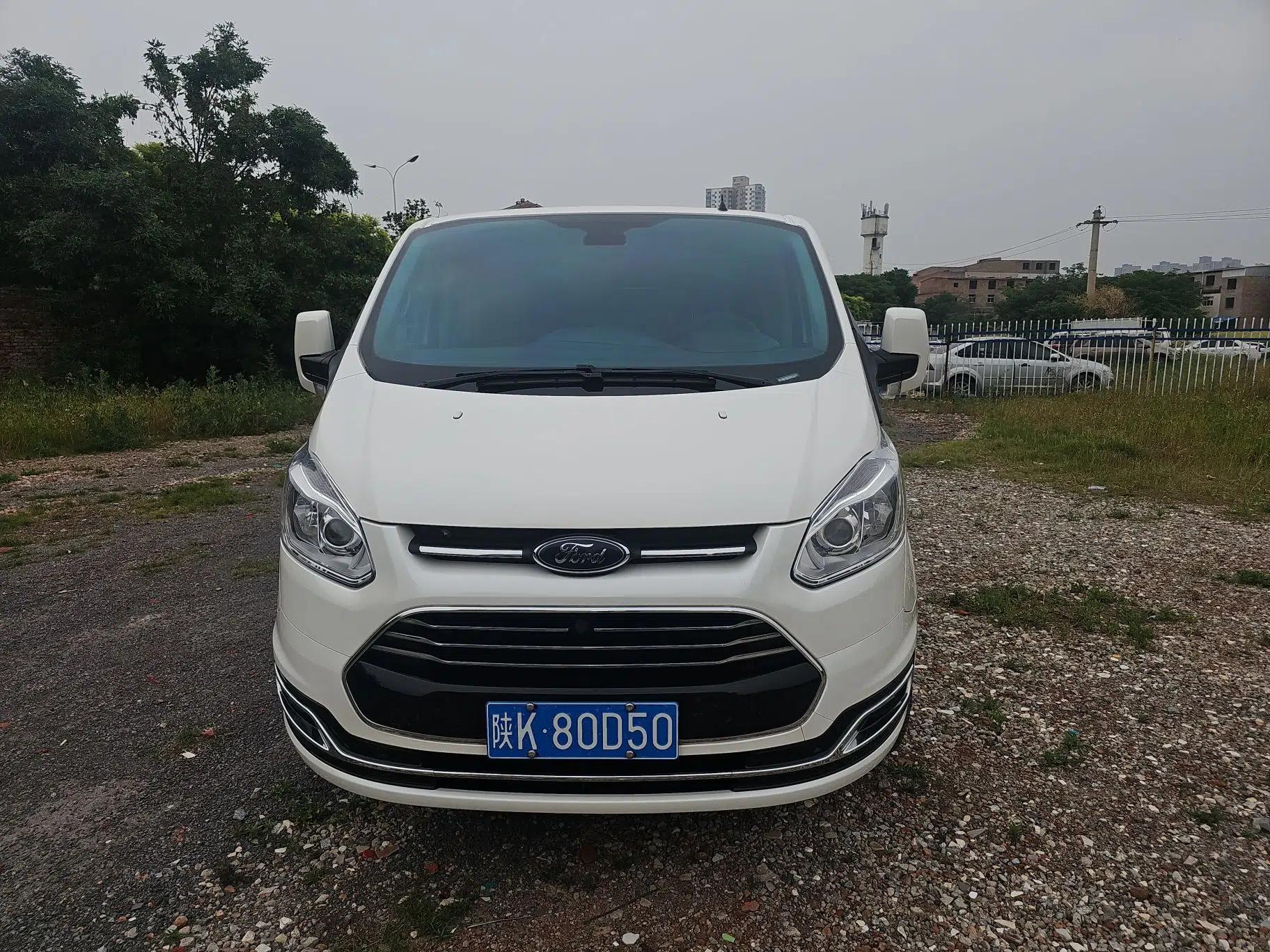 Ford Tourneo Custom 2020 Revised Version 2.0T Automatic Elite Edition — миниатюра 2