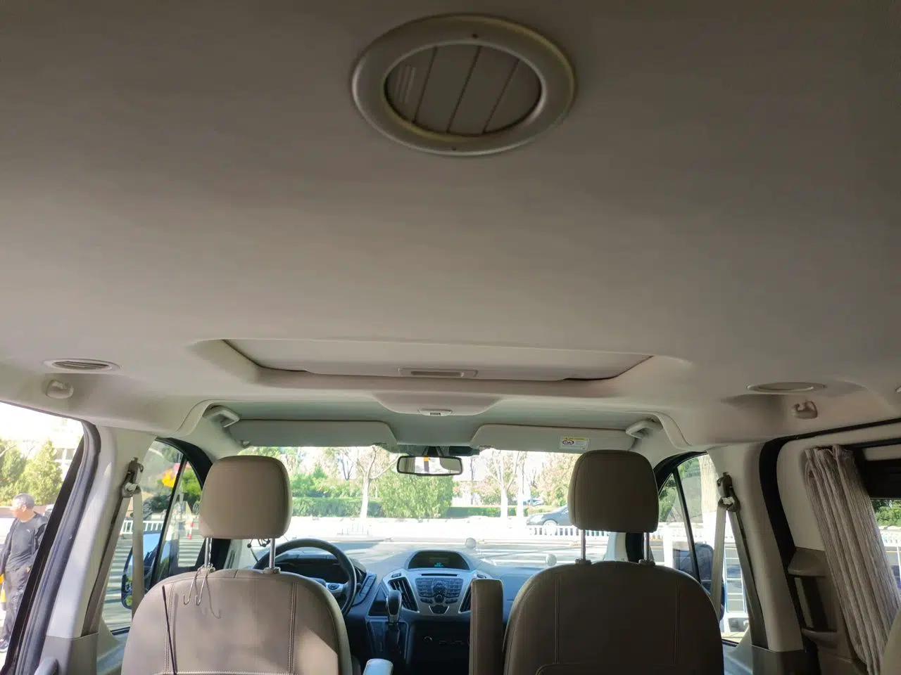 Ford Tourneo Custom 2017 2.0T Automatic Elite Version — миниатюра 19