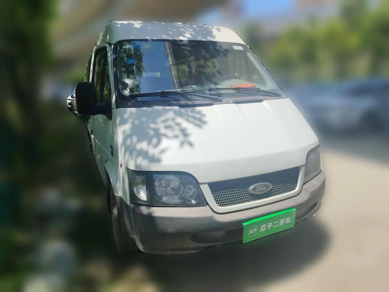 Ford Classic Transit 2015 2.8T Diesel Multi-Function Vehicle Short Wheelbase 6-Seater Mid-Roof Edition JX493ZLQ4 — миниатюра 3