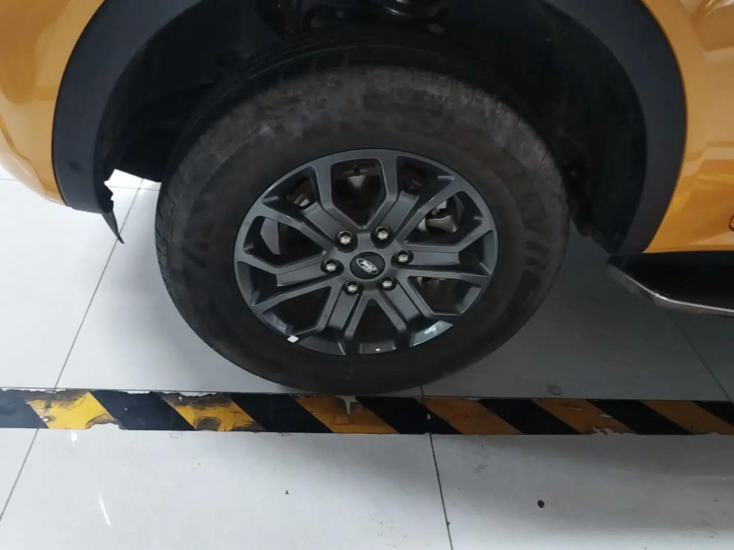 Ford Ranger 2023 Wild Terrain 4x4 Automatic Version Gasoline — миниатюра 8