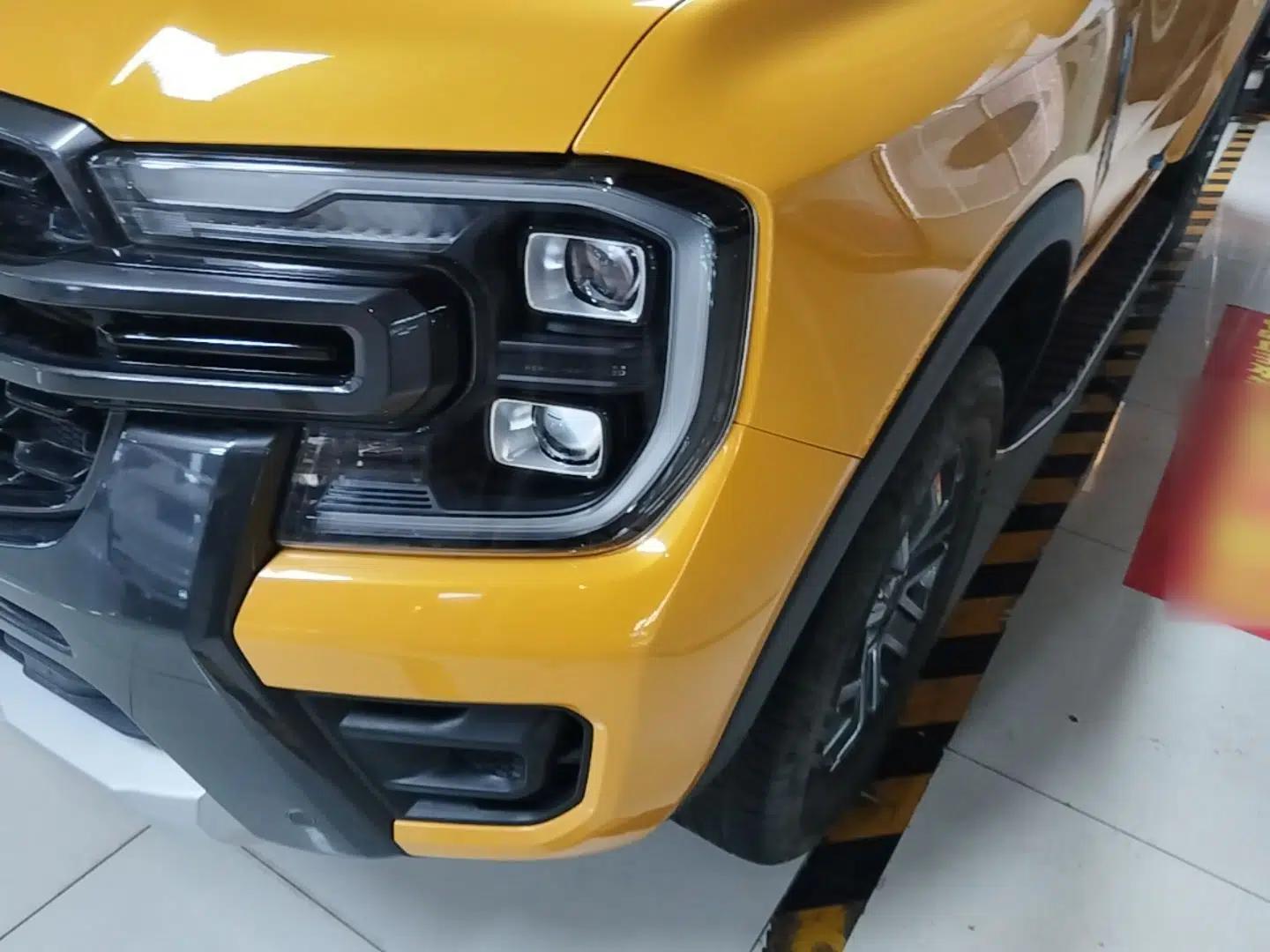 Ford Ranger 2023 Wild Terrain 4x4 Automatic Version Gasoline — миниатюра 9